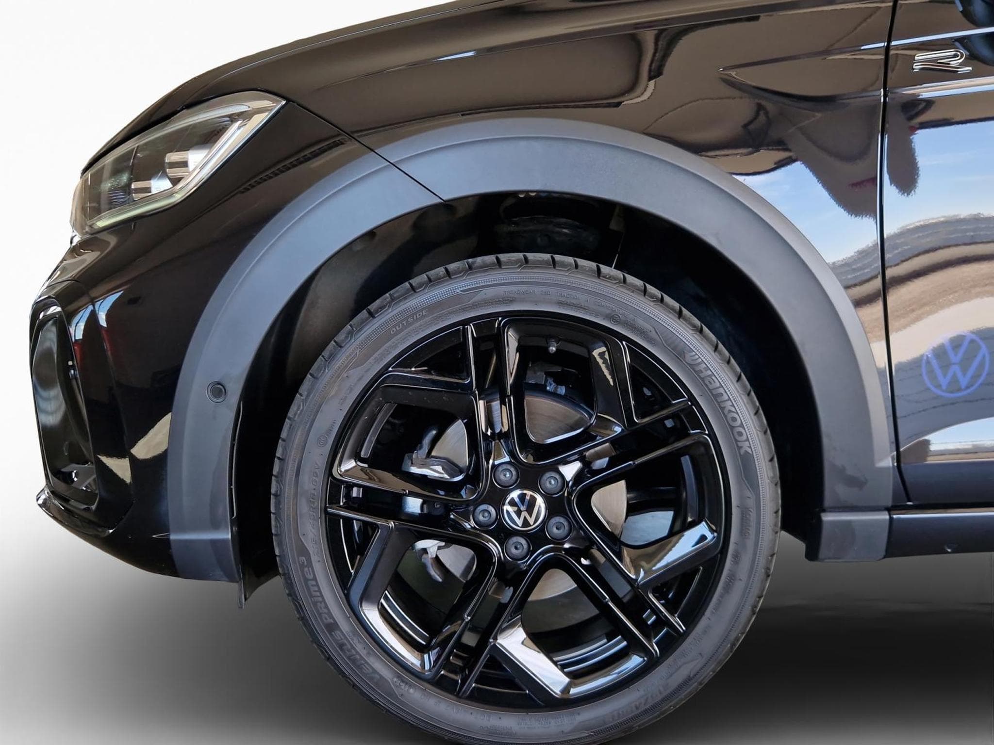 VW Taigo R-LINE (2025) - Foto 8
