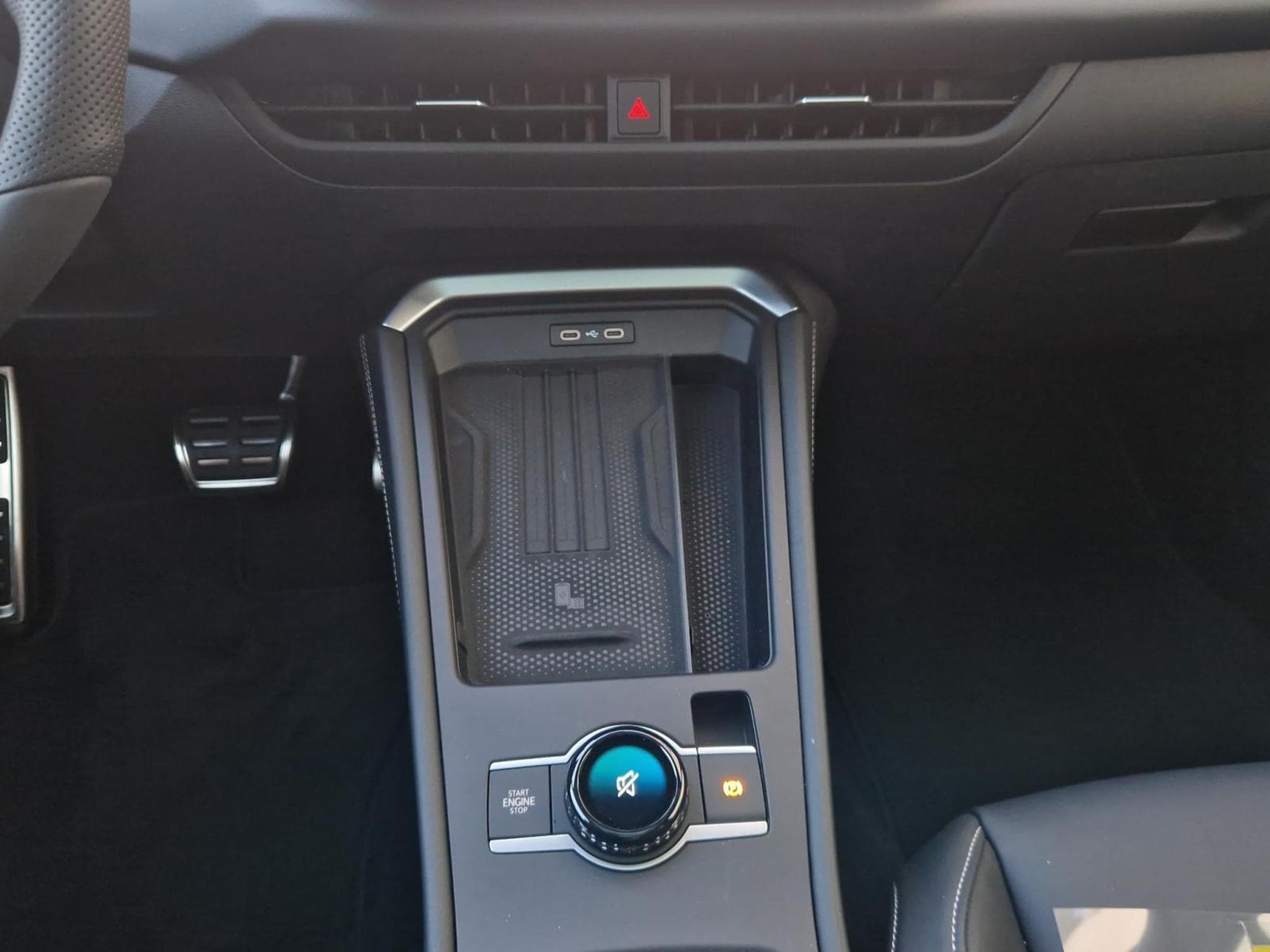 VW T-Roc R-LINE (2026) - Foto 12