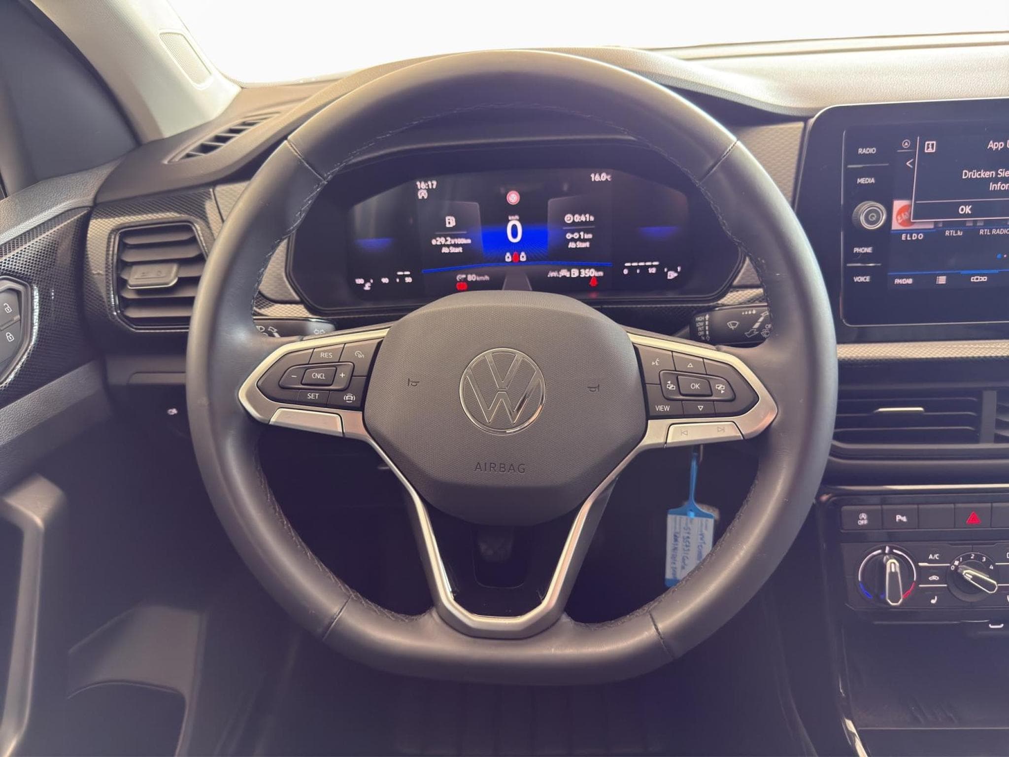 VW T-Cross LIFE (2025) - Foto 10