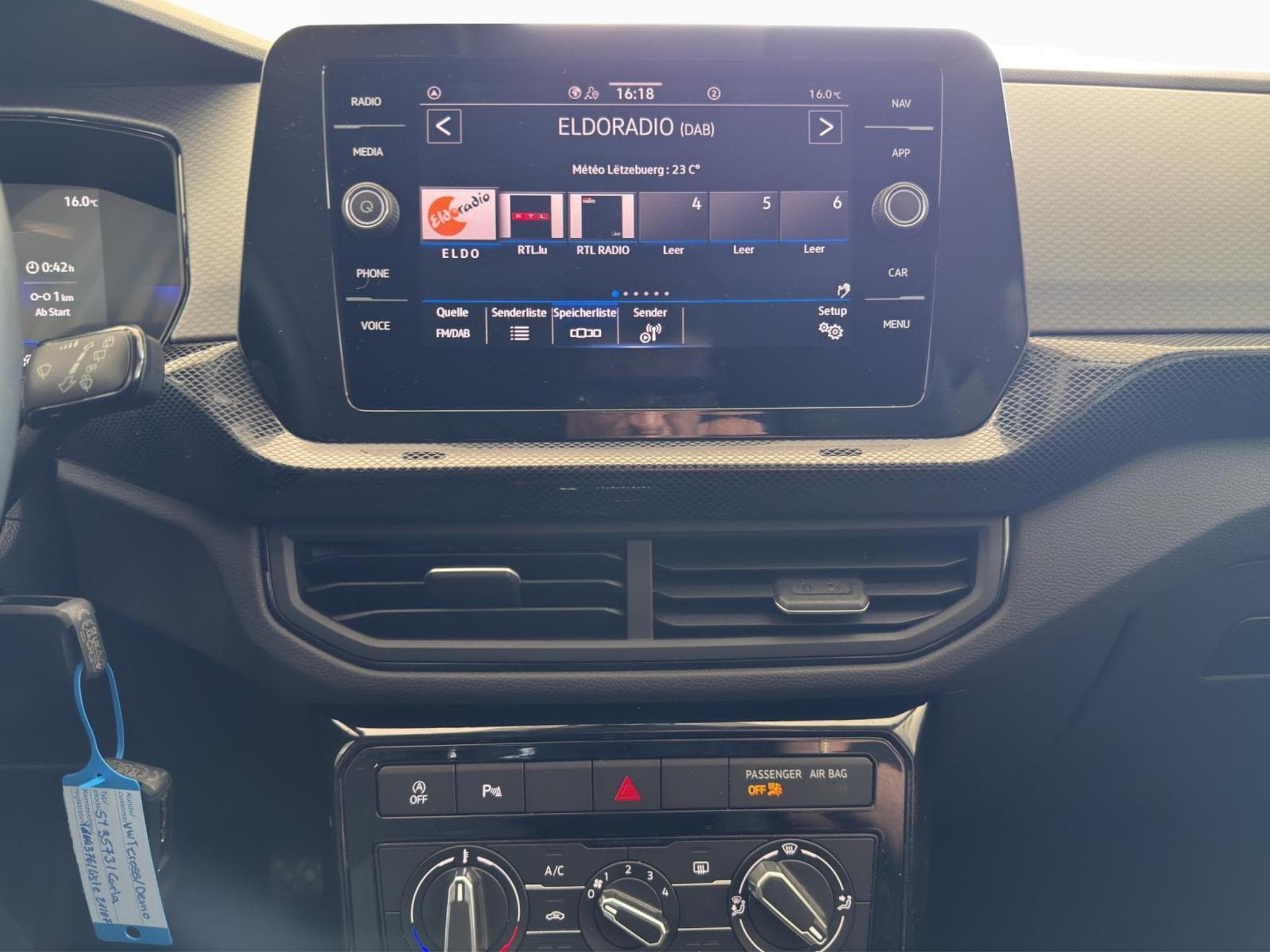 VW T-Cross LIFE (2025) - Foto 13