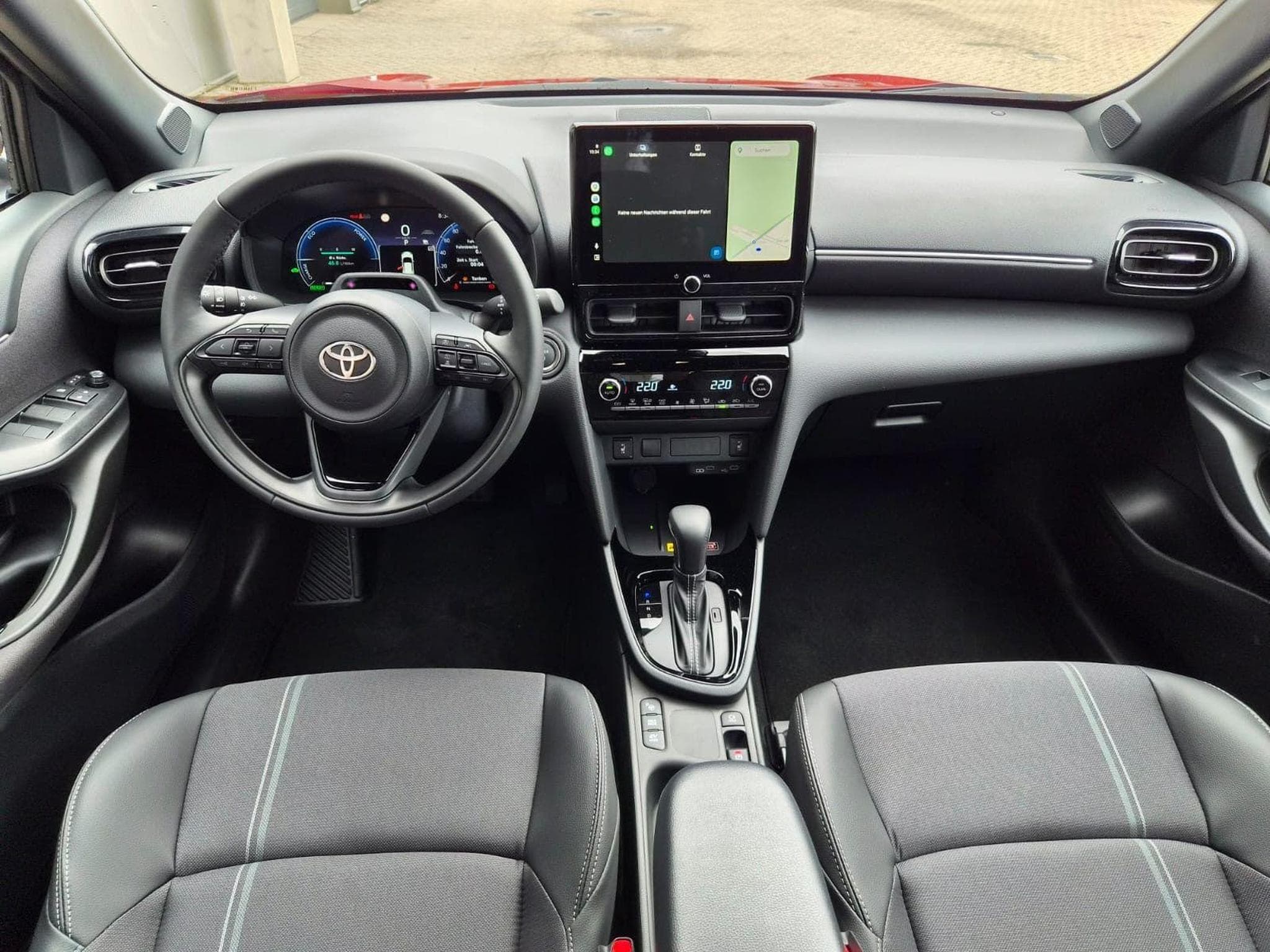 Toyota Yaris Style Cross (2026) - Photo 12