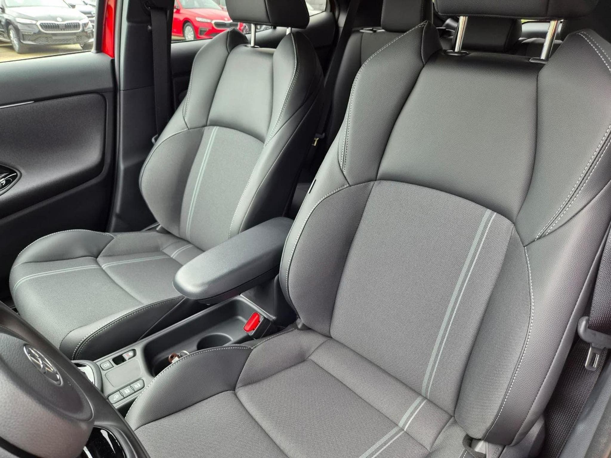 Toyota Yaris Style Cross (2026) - Photo 13