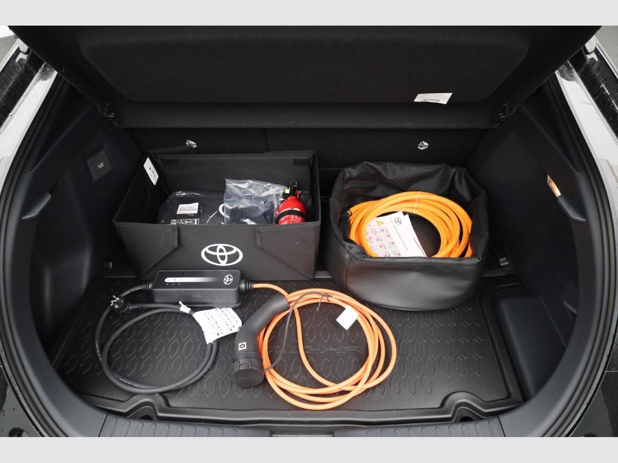 Toyota C-HR Teamplayer (2026) - Photo 9