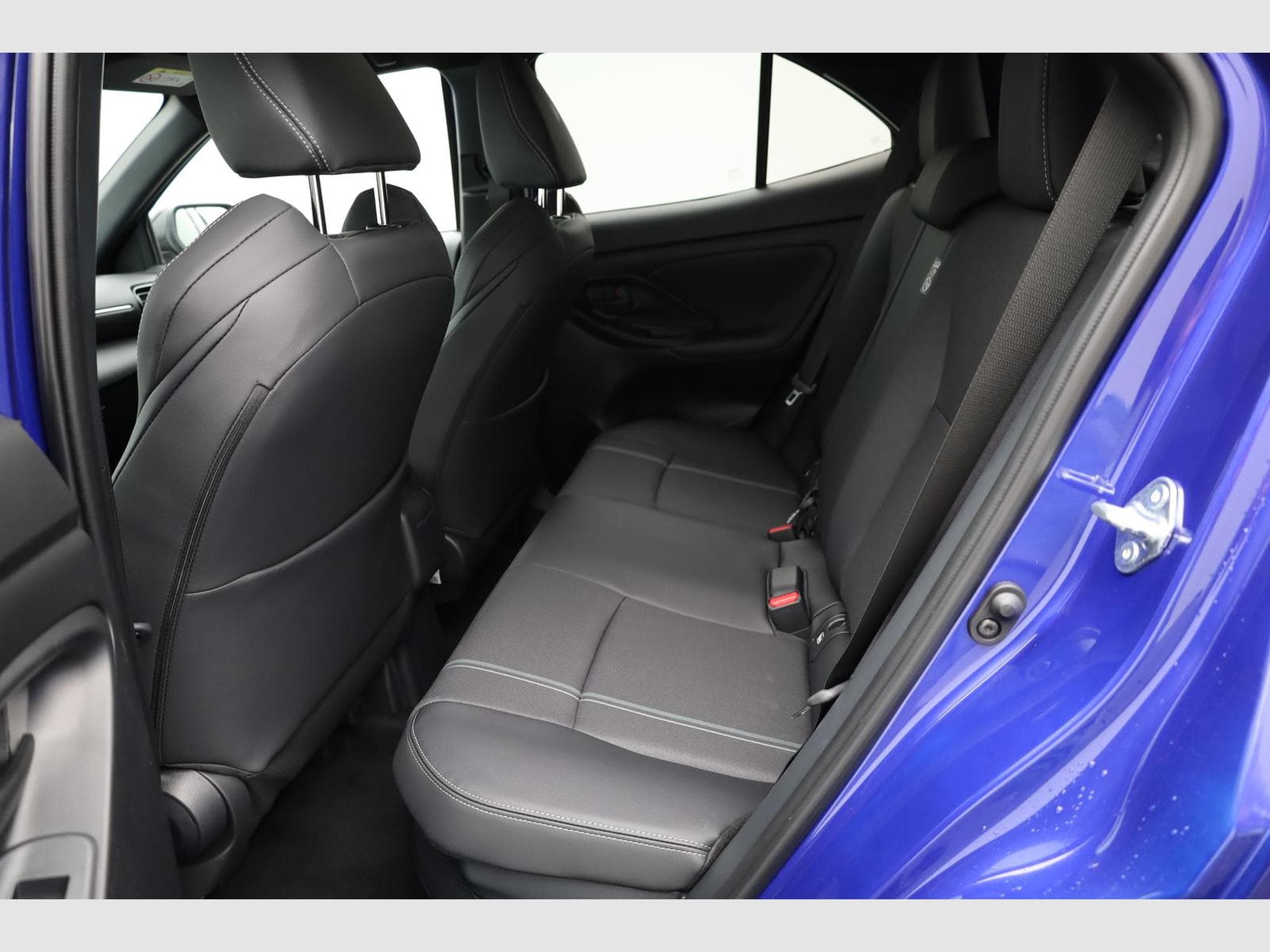 Toyota Yaris Style Cross (2026) - Photo 11