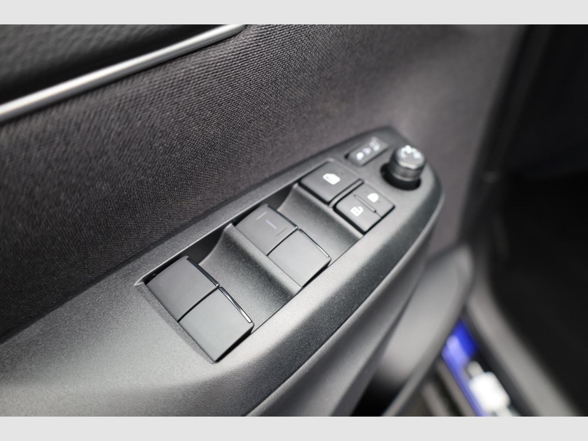 Toyota Yaris Style Cross (2026) - Photo 12