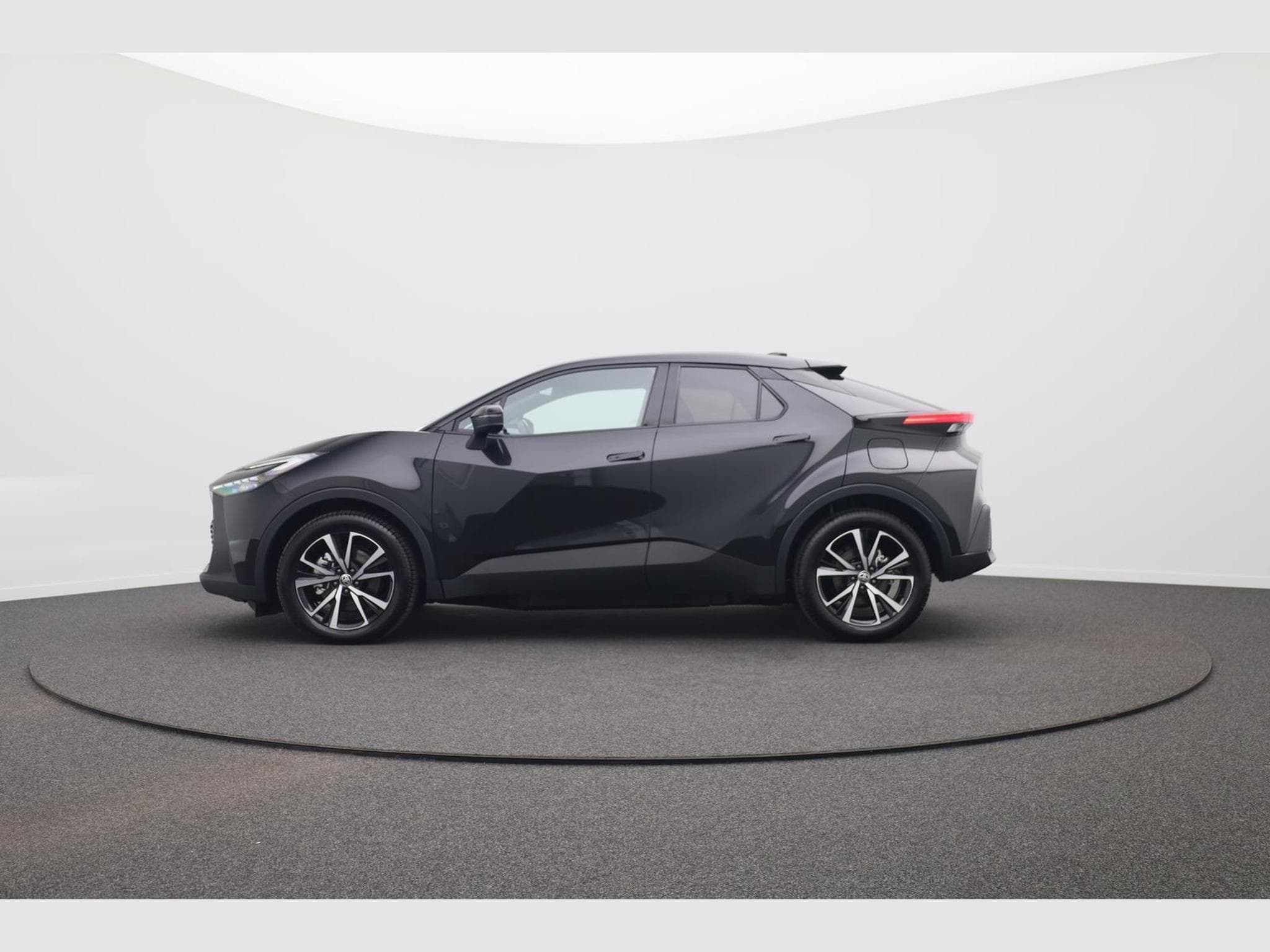 Toyota C-HR Teamplayer (2026) - Photo 2