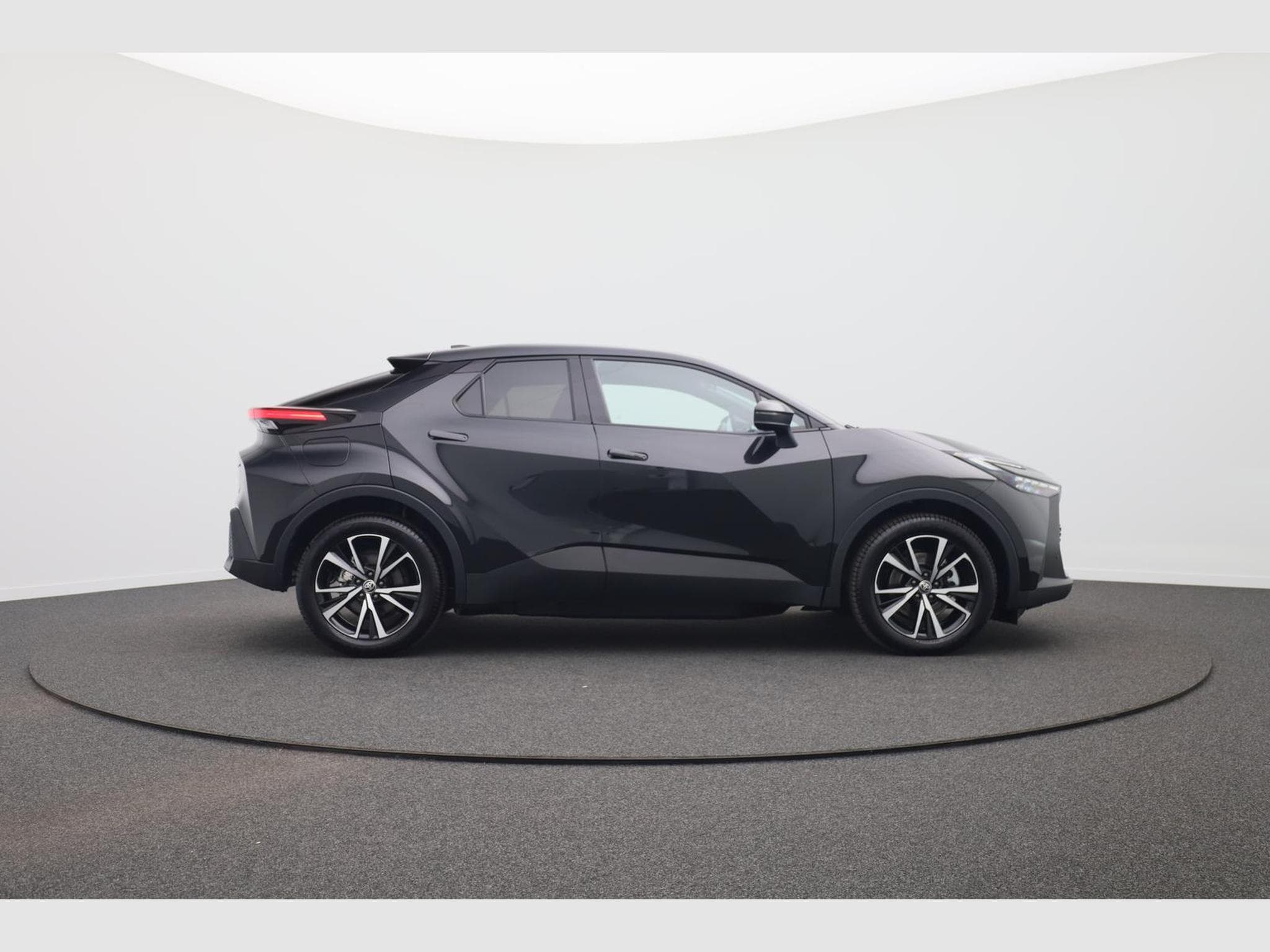 Toyota C-HR Teamplayer (2026) - Photo 6