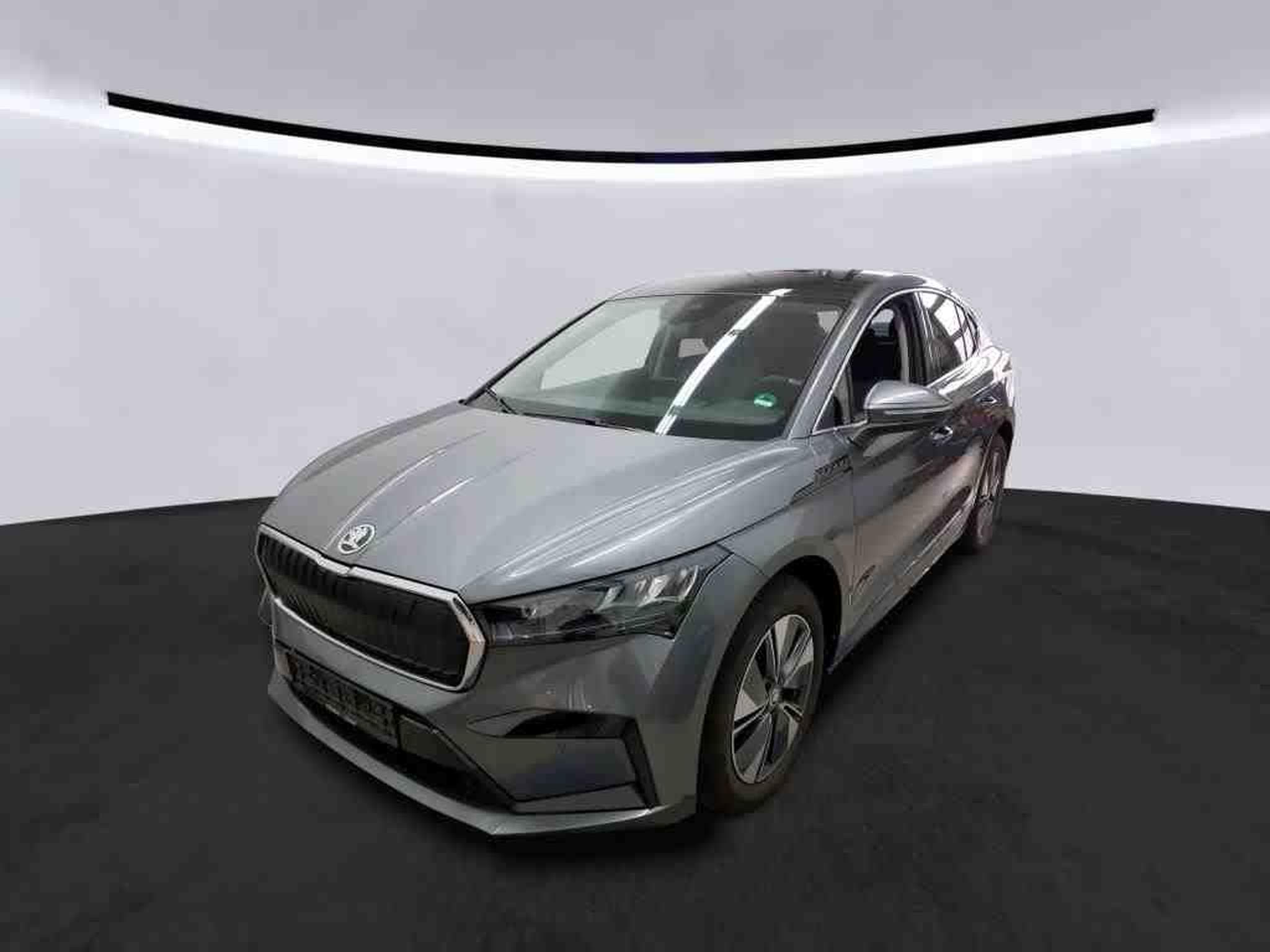 Skoda Enyaq Standard (2024) - Photo 1