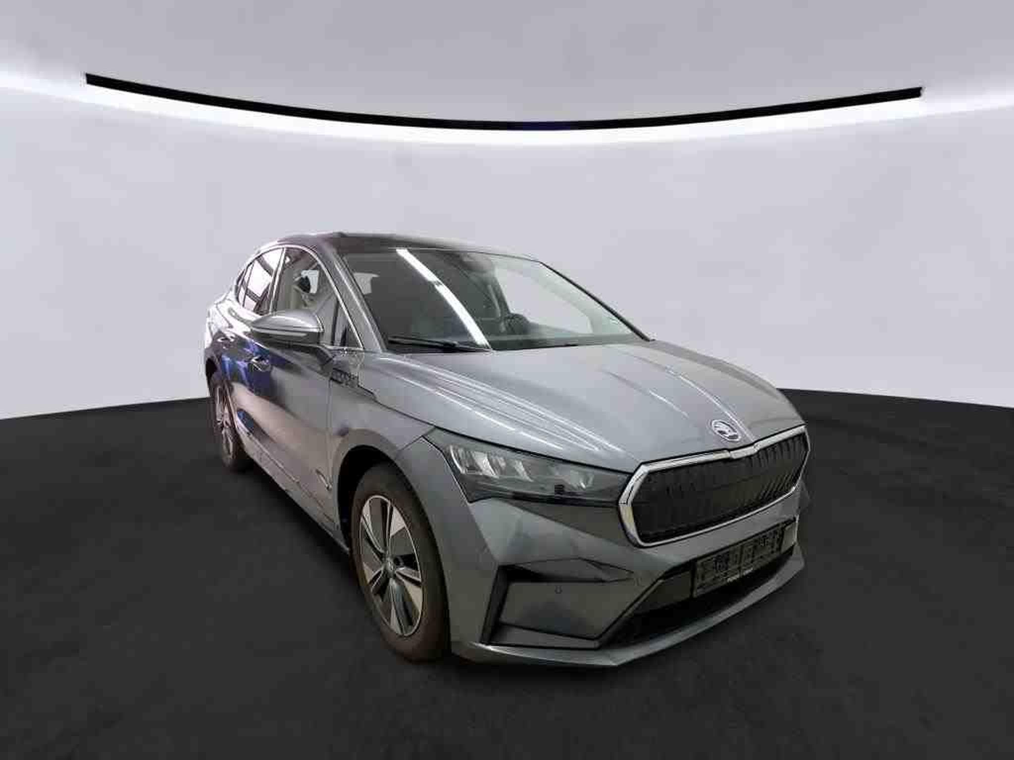 Skoda Enyaq Standard (2024) - Photo 2