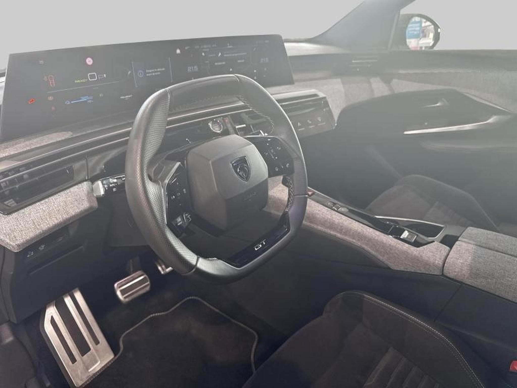 Peugeot 3008 E-GT (2024) - Foto 11