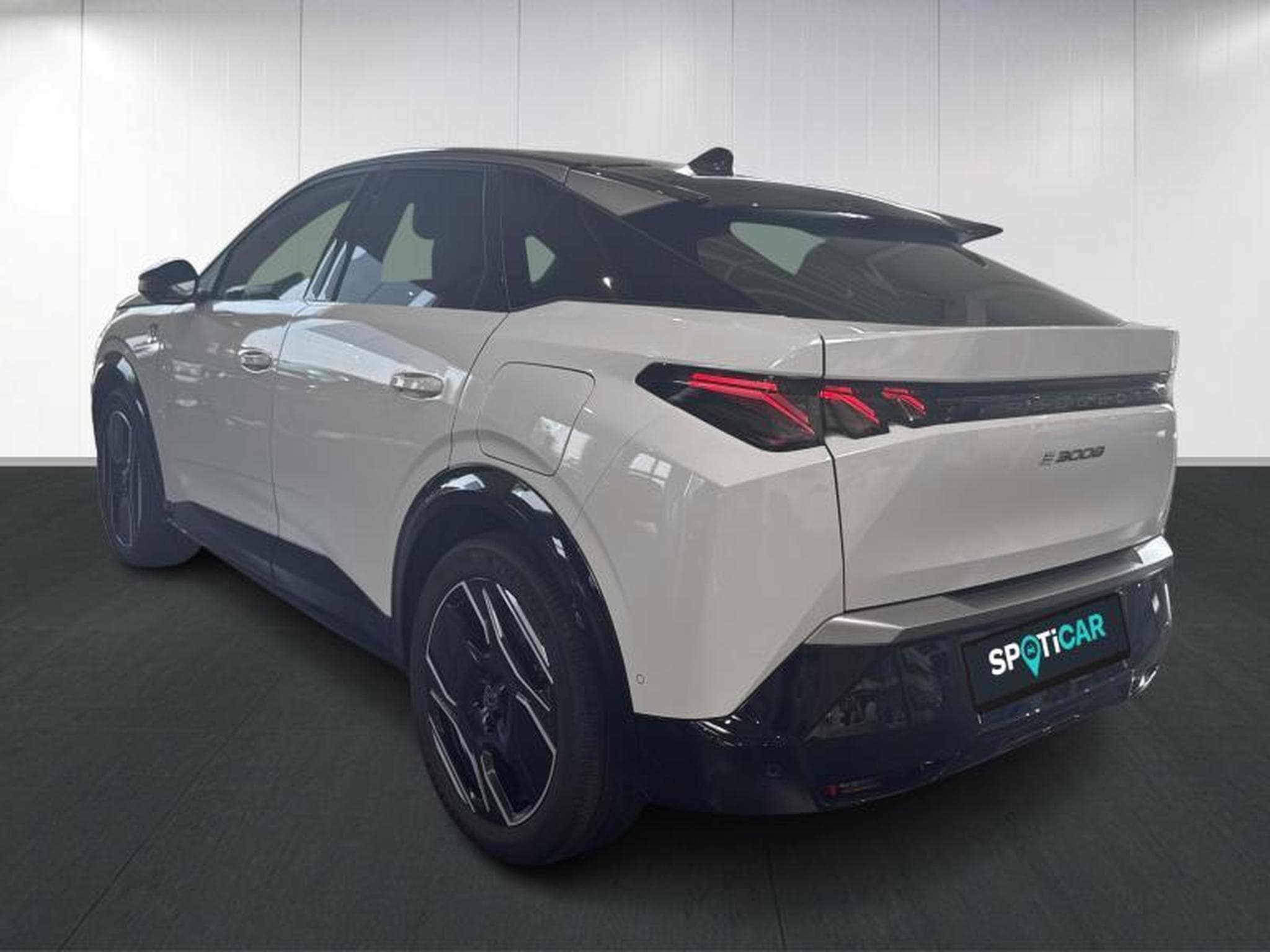 Peugeot 3008 E-GT (2024) - Foto 6