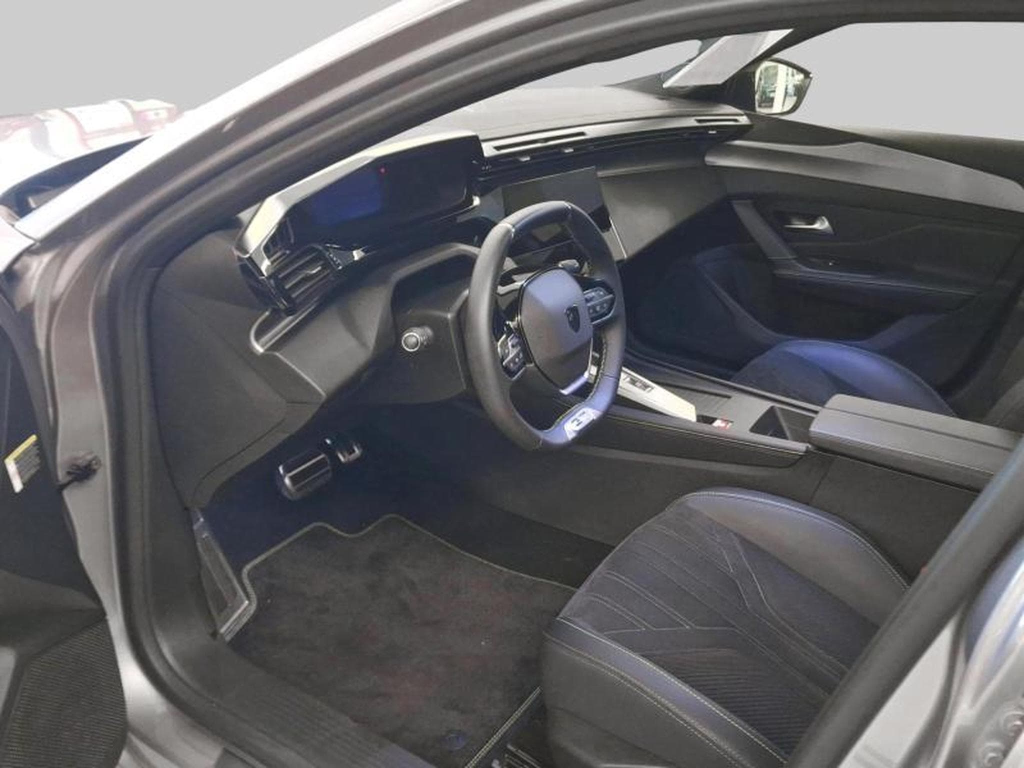 Peugeot 308 GT EAT8 (2024) - Foto 11