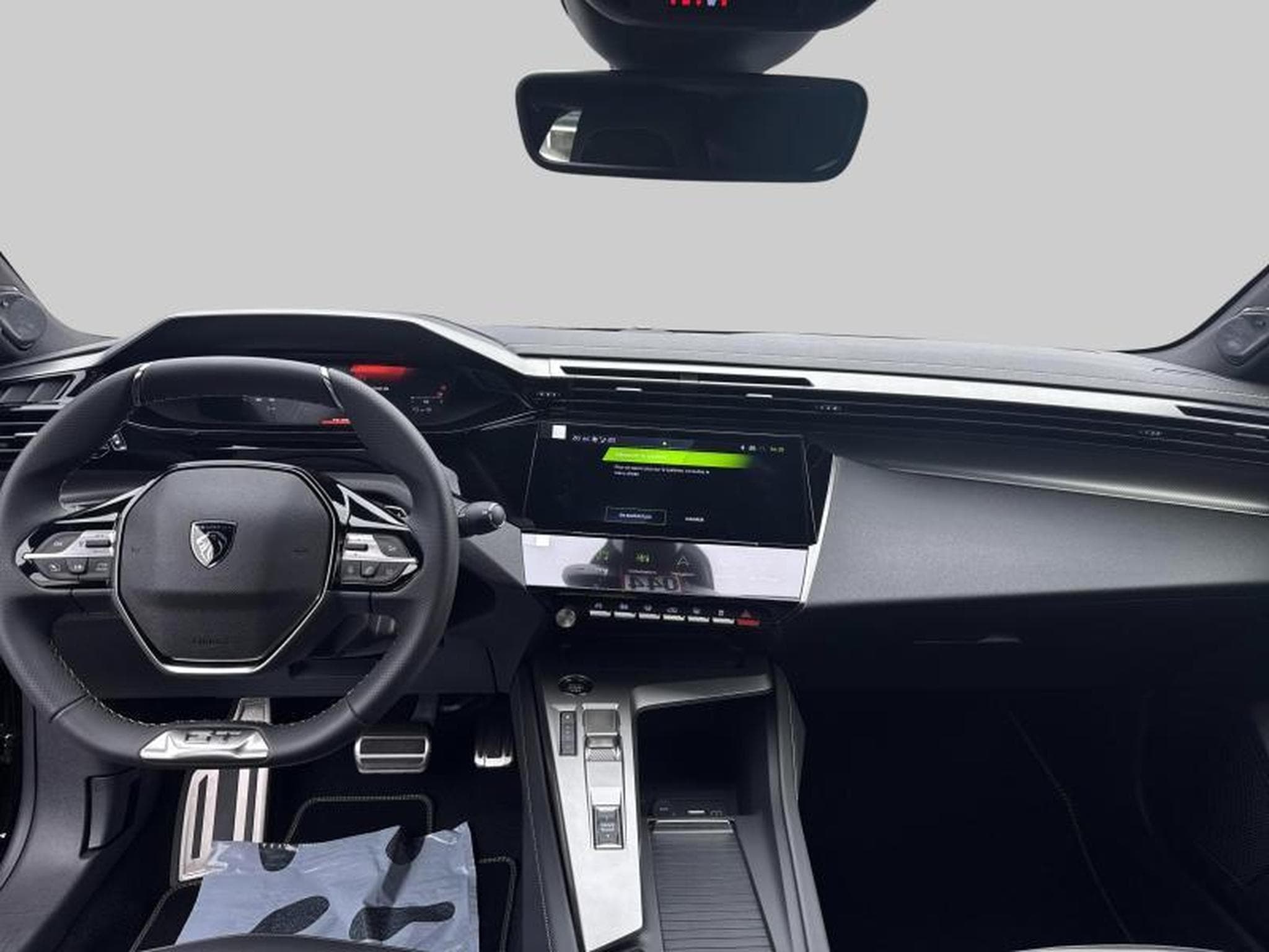 Peugeot 408 GT Hybrid 145 e-DCS6 (2025) - Foto 13