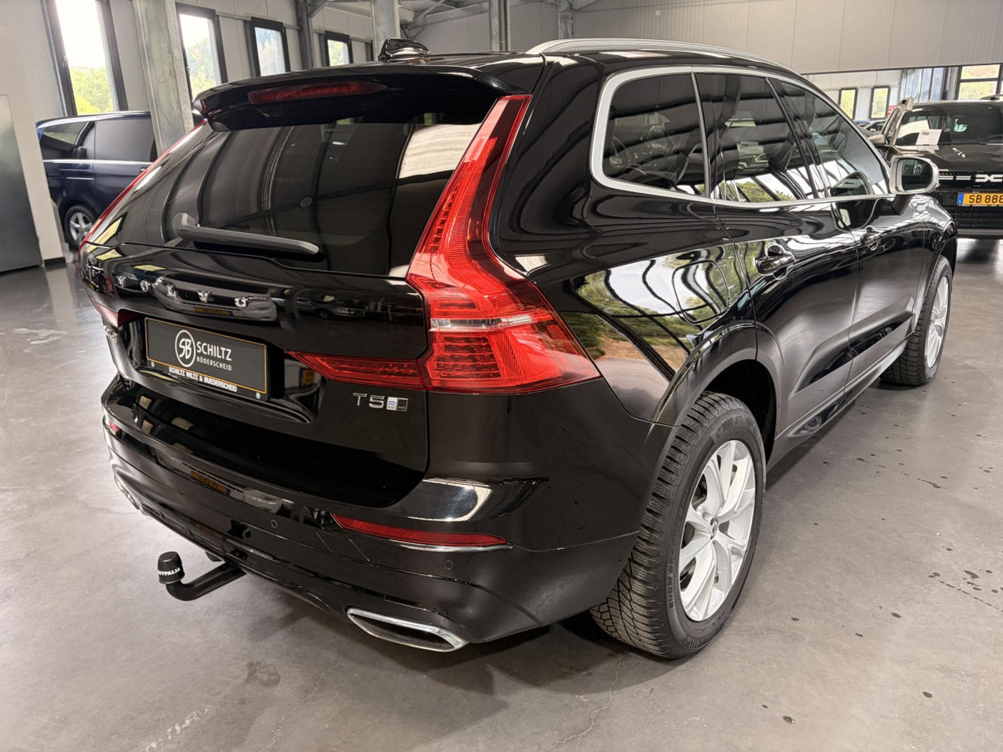Volvo XC60 2.0 R-Design AWD 250HP (2019) - Photo 3