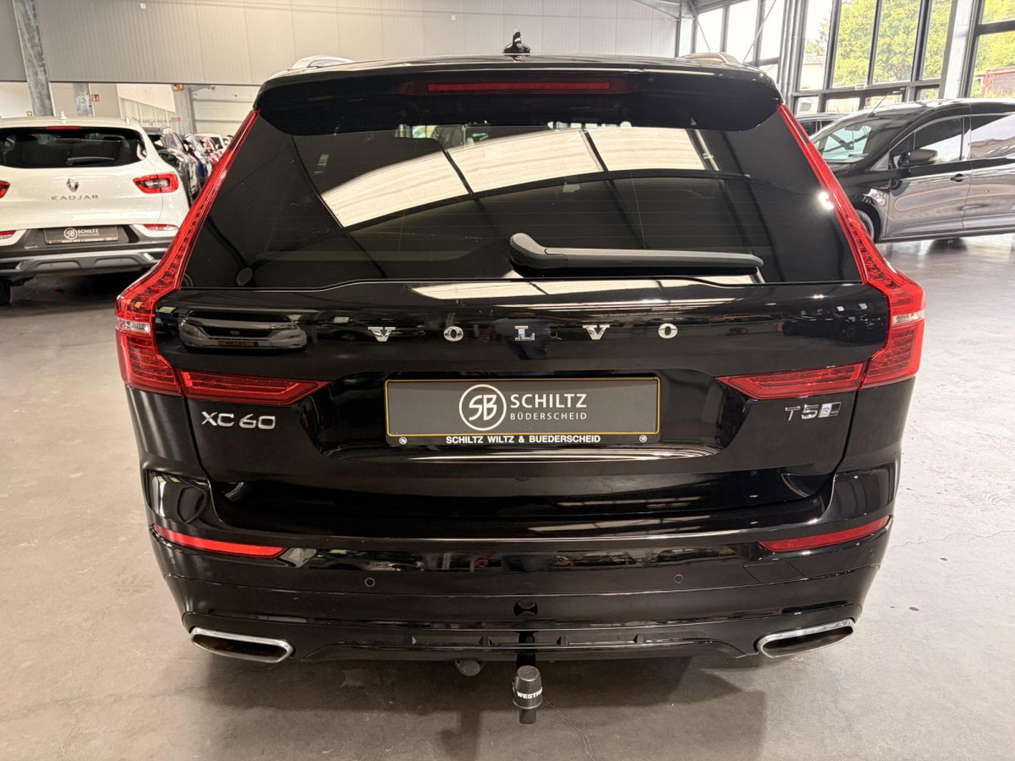 Volvo XC60 2.0 R-Design AWD 250HP (2019) - Photo 4