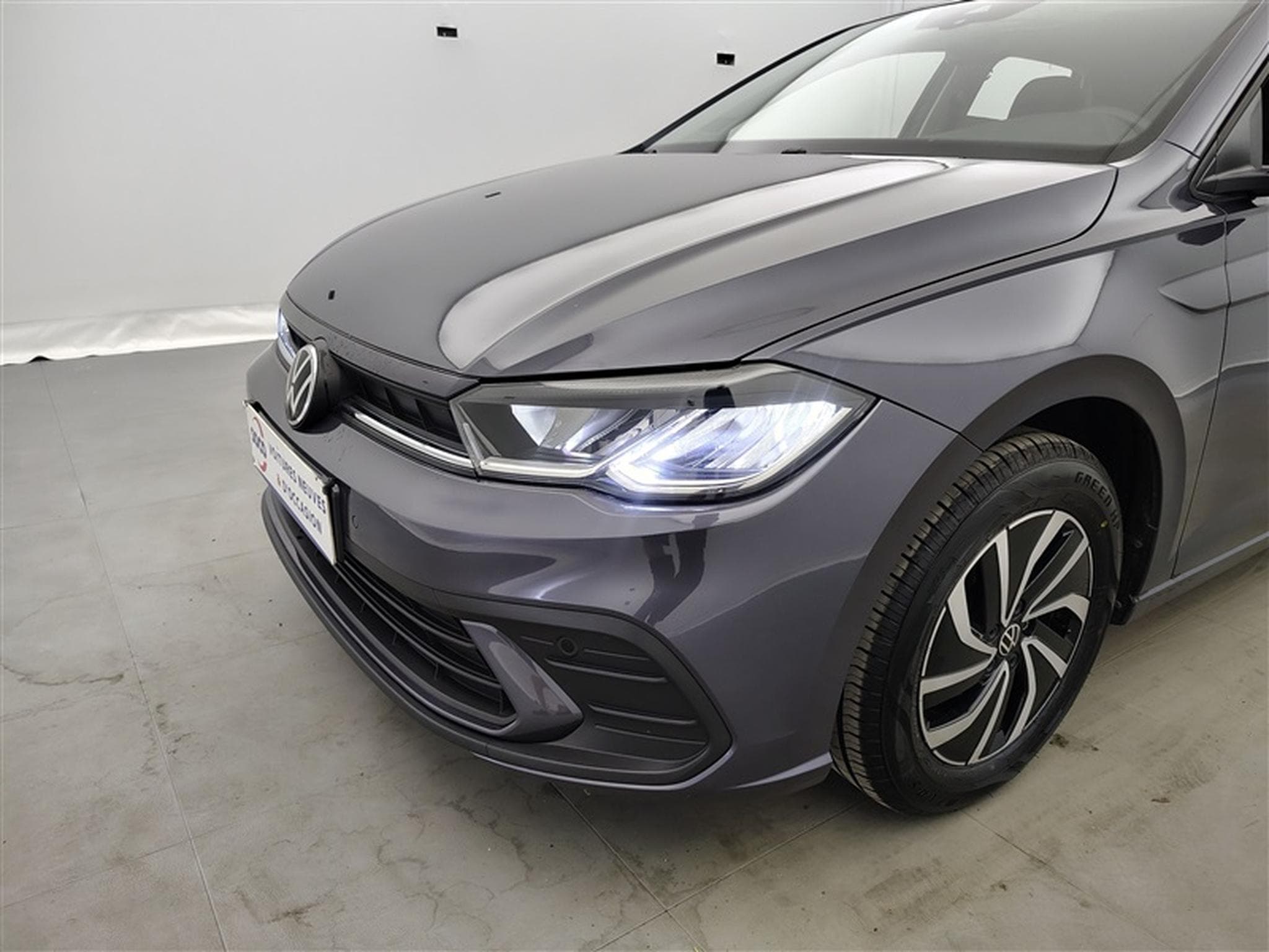 VW Polo 1.0 TSI Life OPF°NAV ° CARPLAY ° PDC AV-AR ° CAM (2024) - Foto 15