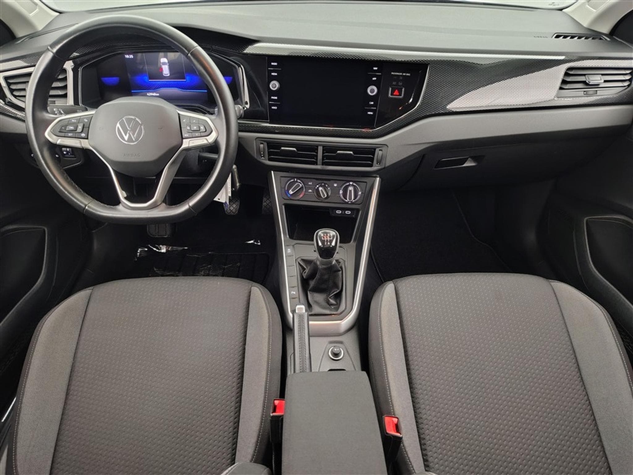 VW Polo 1.0 TSI Life OPF°NAV ° CARPLAY ° PDC AV-AR ° CAM (2024) - Foto 8