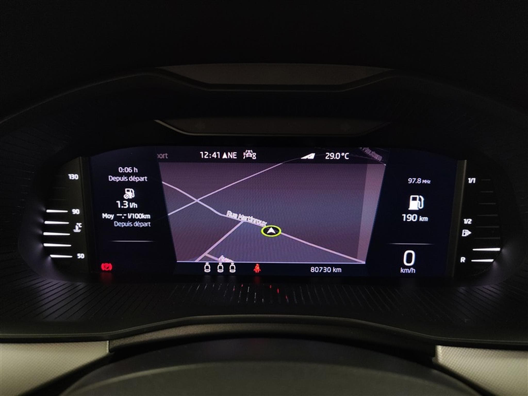 Skoda Scala 1.0 TSI Clever NAVI / CARPLAY / FULL LED (2021) - Photo 10