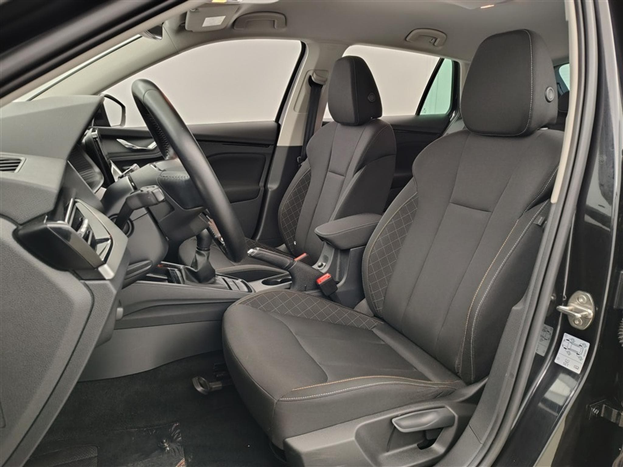 Skoda Scala 1.0 TSI Clever NAVI / CARPLAY / FULL LED (2021) - Photo 7