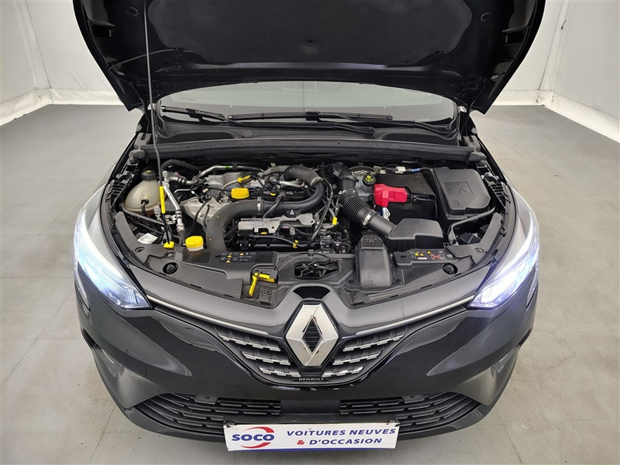 Renault Clio 0.9 TCe 90cv Limited NAVI / KEYLESS / CRUISE / PDC AR /JA16" (2021) - Photo 19