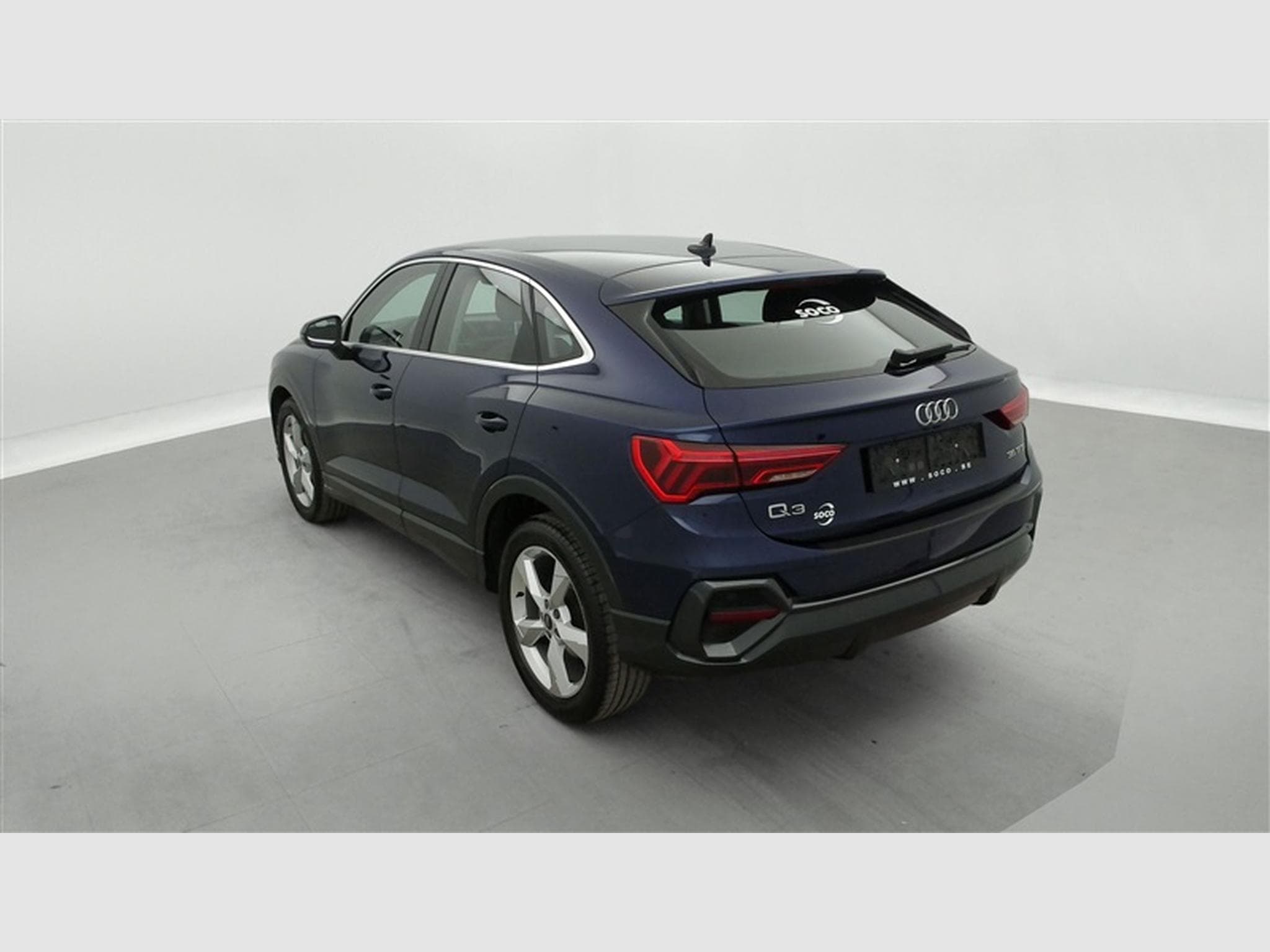 Audi Q3 Sportback 35 TFSI Business Edition Attraction S tronic (2024) - Photo 2