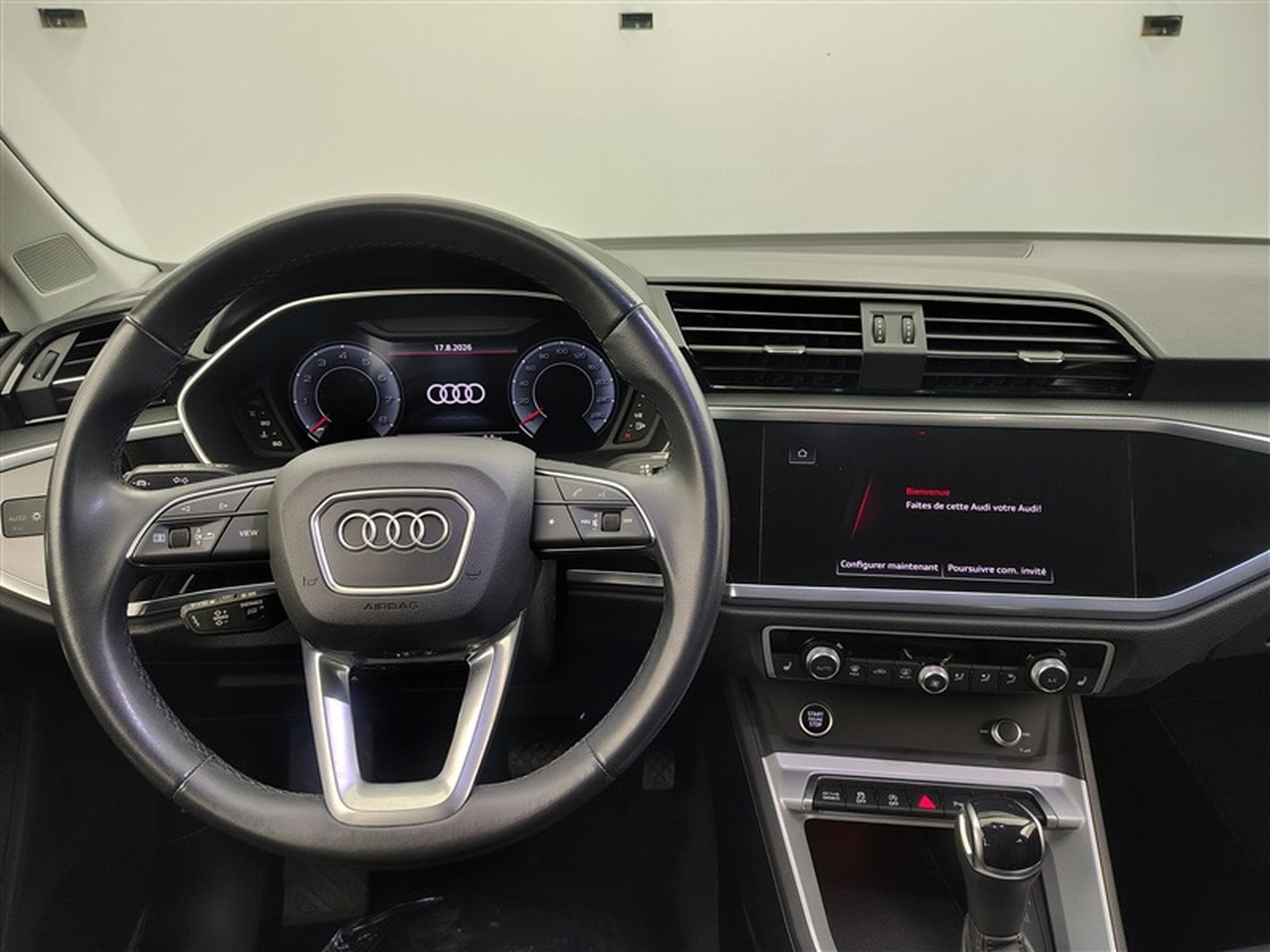 Audi Q3 Sportback 35 TFSI Business Edition Attraction S tronic (2024) - Photo 9