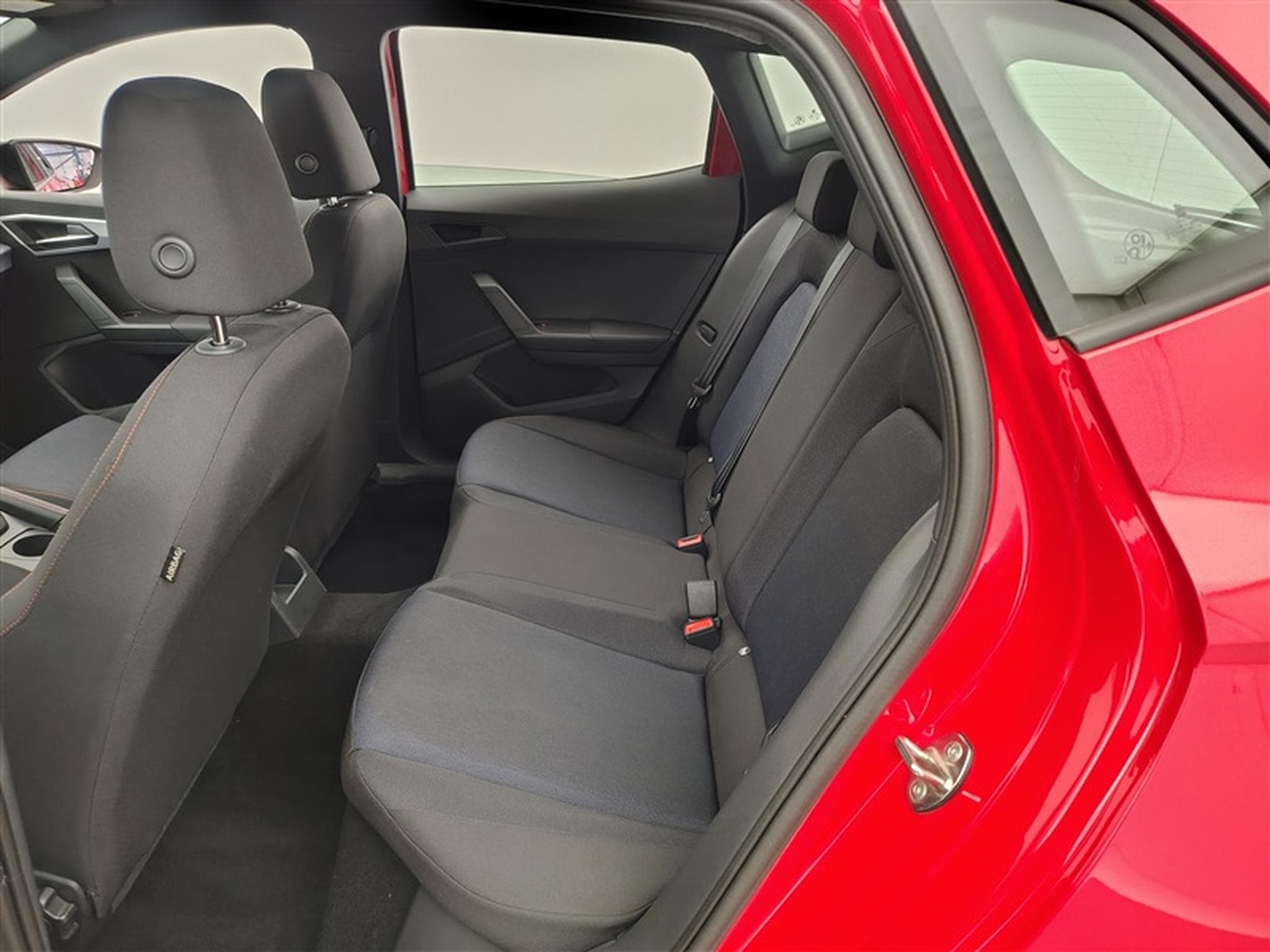 Seat Ibiza 1.0 TSI 95Cv FR NAVI / CARPLAY / FULL LED (2023) - Photo 13