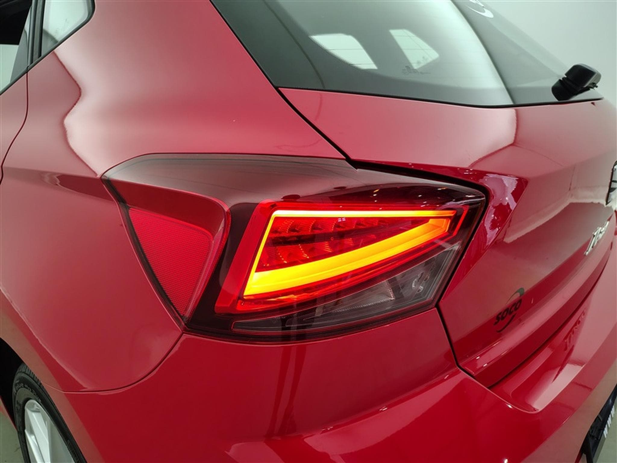 Seat Ibiza 1.0 TSI 95Cv FR NAVI / CARPLAY / FULL LED (2023) - Photo 16