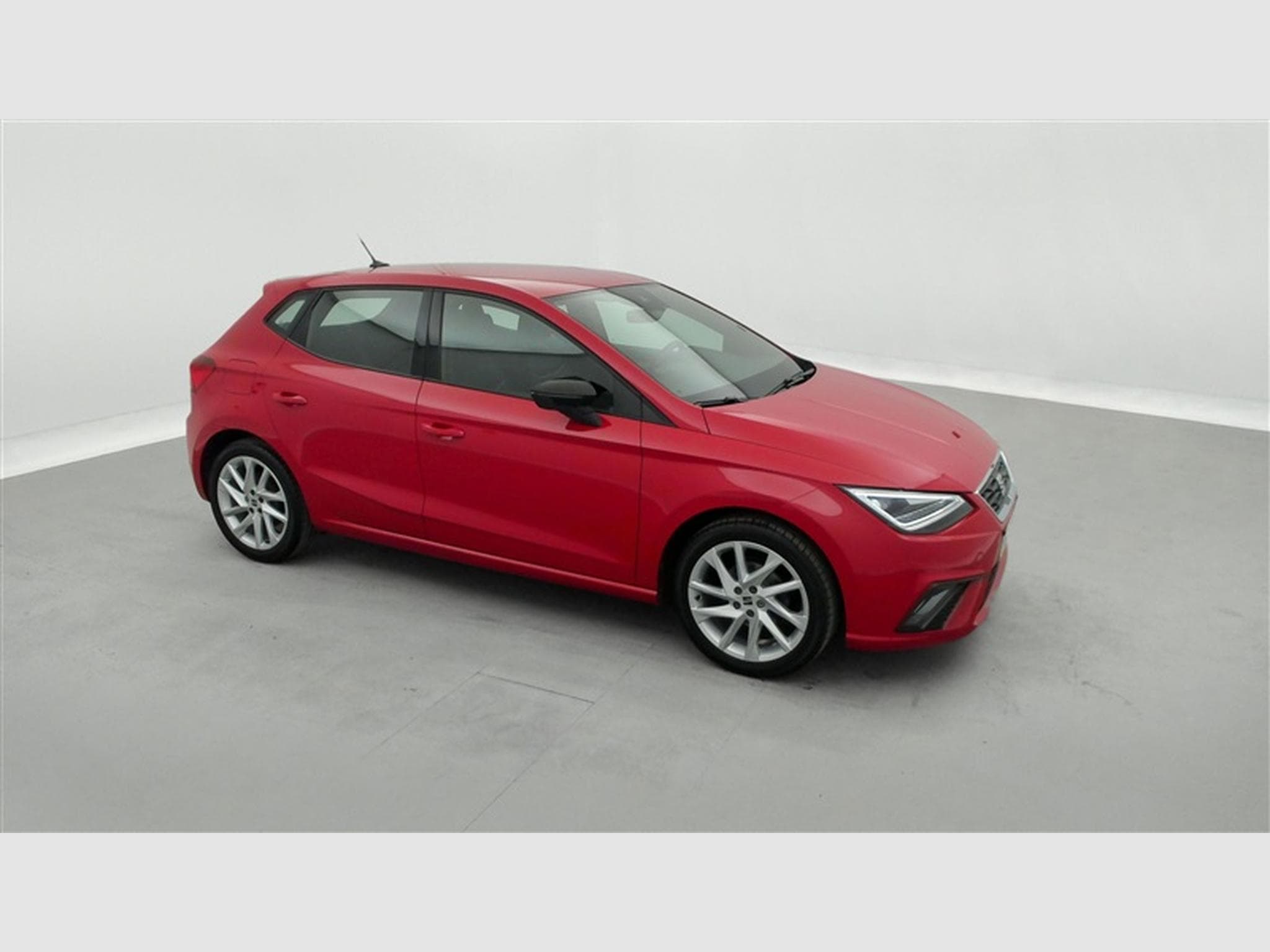 Seat Ibiza 1.0 TSI 95Cv FR NAVI / CARPLAY / FULL LED (2023) - Photo 23