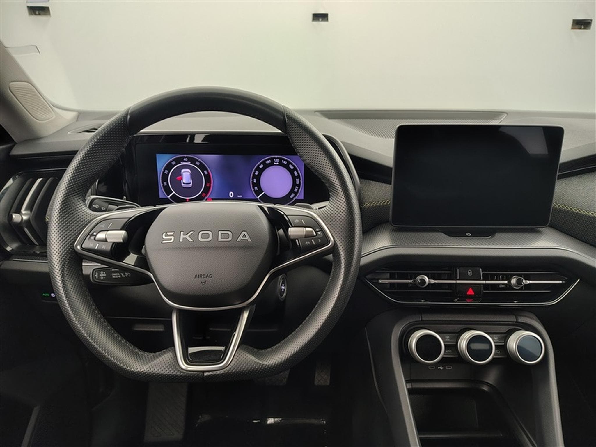 Skoda Kodiaq 1.5 TSI m-HEV 150Cv DSG Selection 7PL / CARPLAY / CAMERA (2025) - Photo 9
