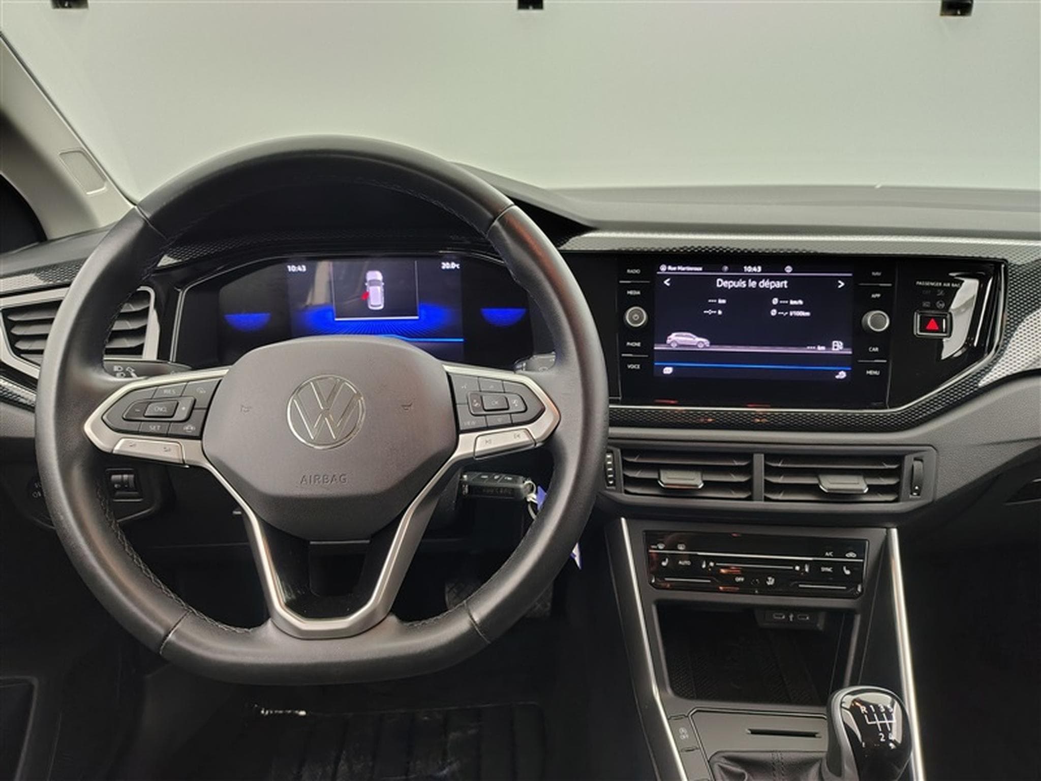 VW Polo 1.0 MPI (2024) - Photo 9
