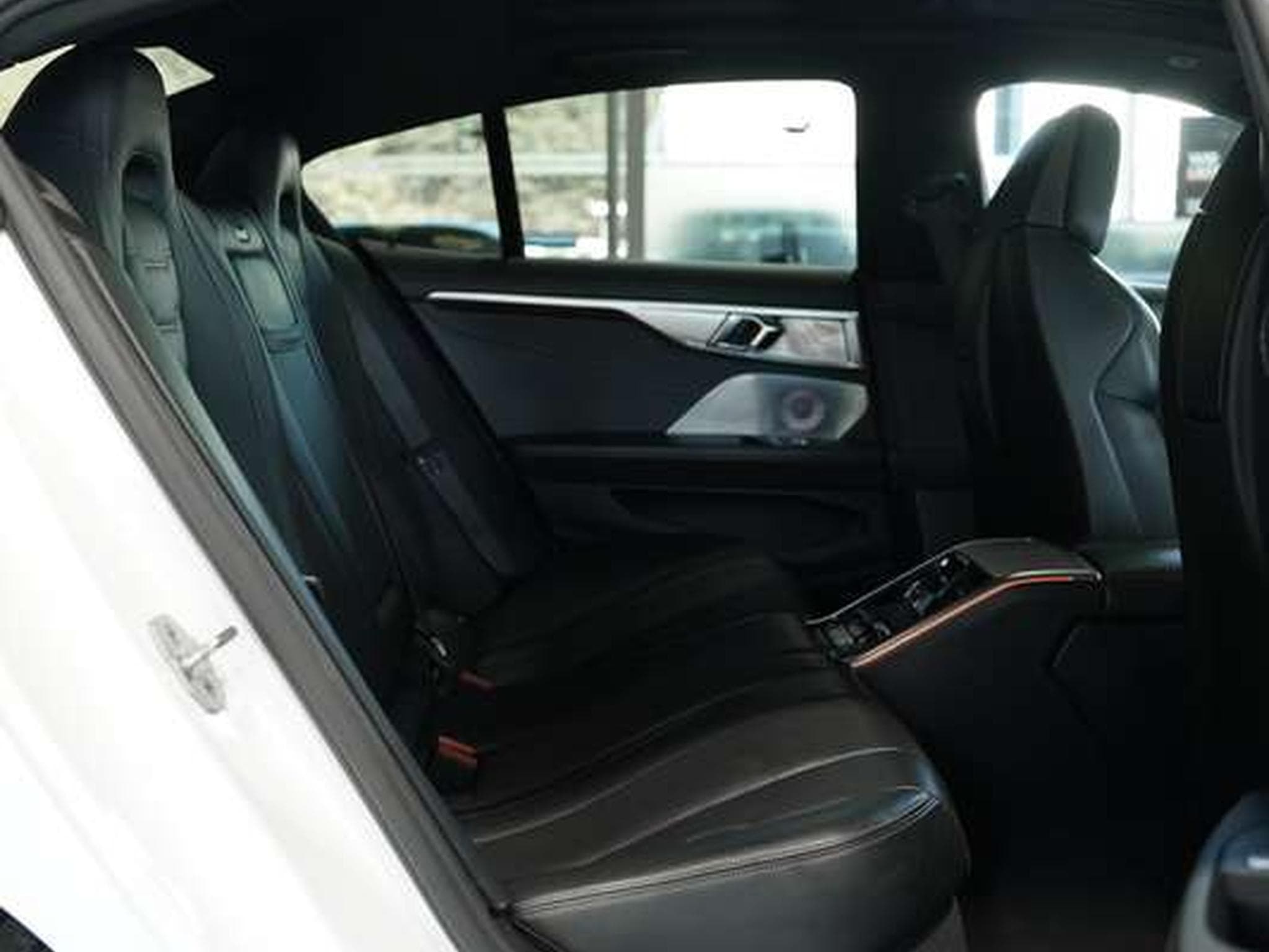 BMW M850 i xD Gran Coupé *YIDO*Pano*B&W*HUD*Deutsch (2020) - Photo 24