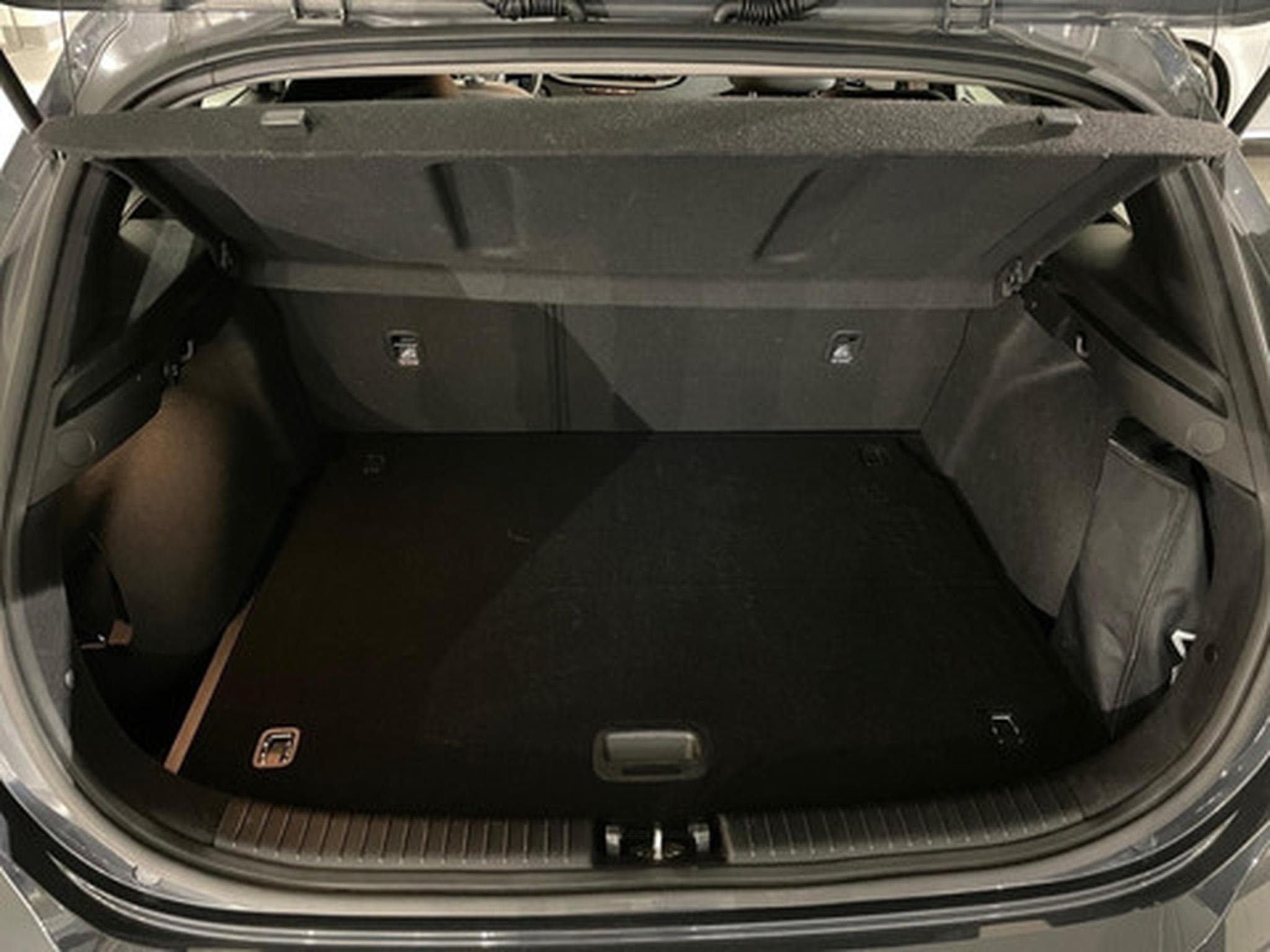 Kia Ceed 1.0 T-GDI PULSE (2024) - Photo 12
