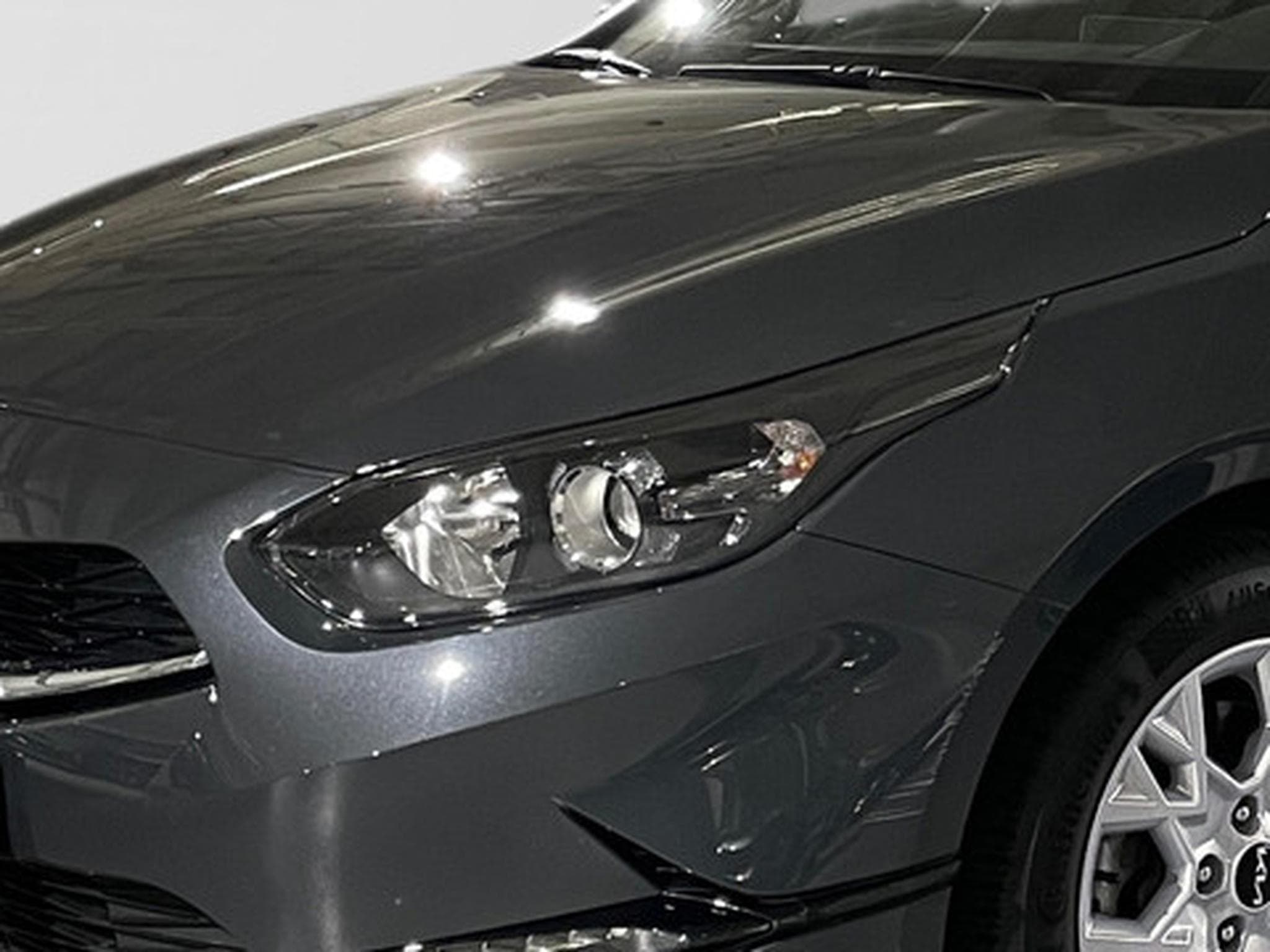 Kia Ceed 1.0 T-GDI PULSE (2024) - Photo 21