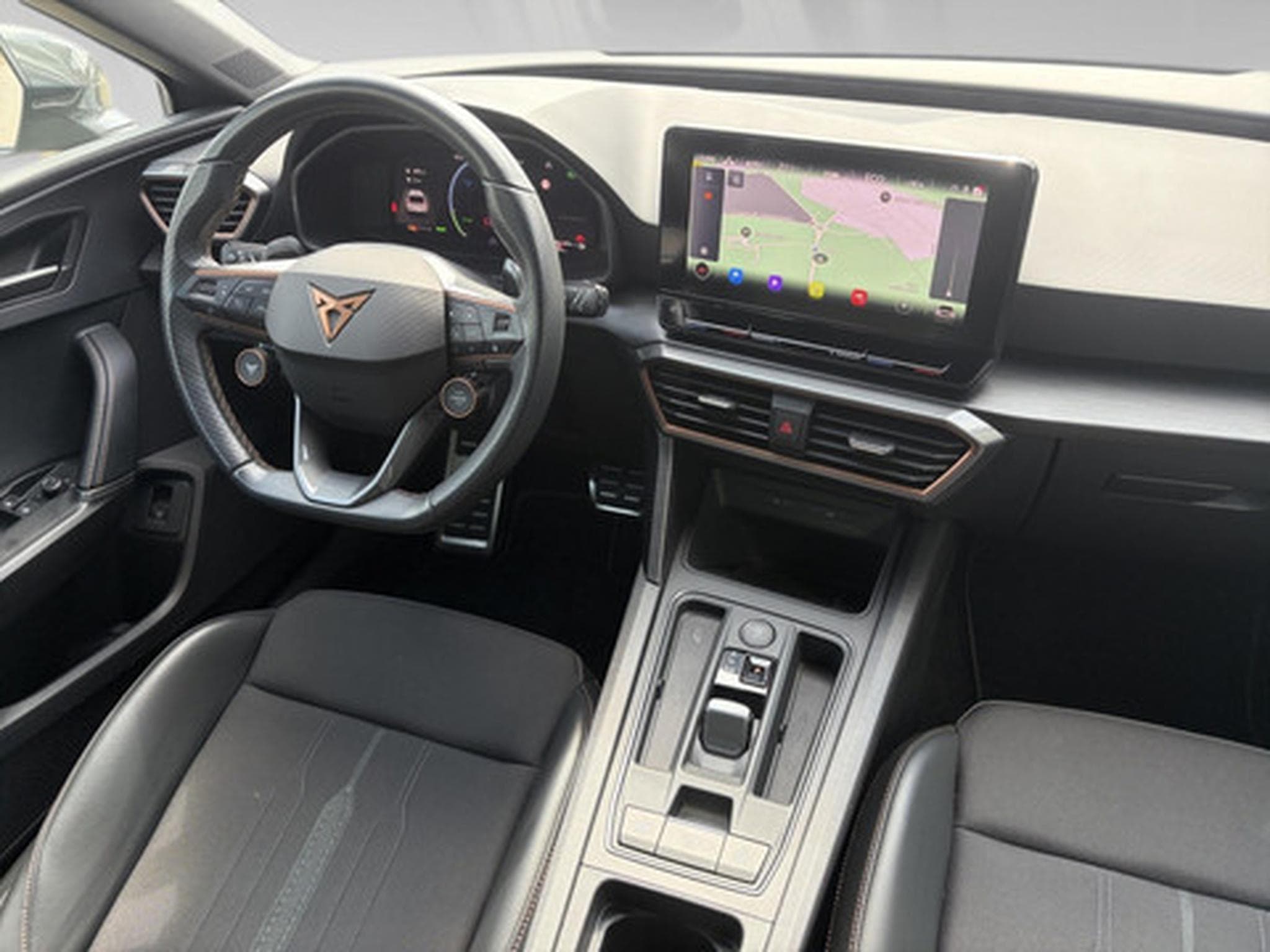Seat Leon 2.0 TSI 180kW VZ DSG (2022) - Foto 6