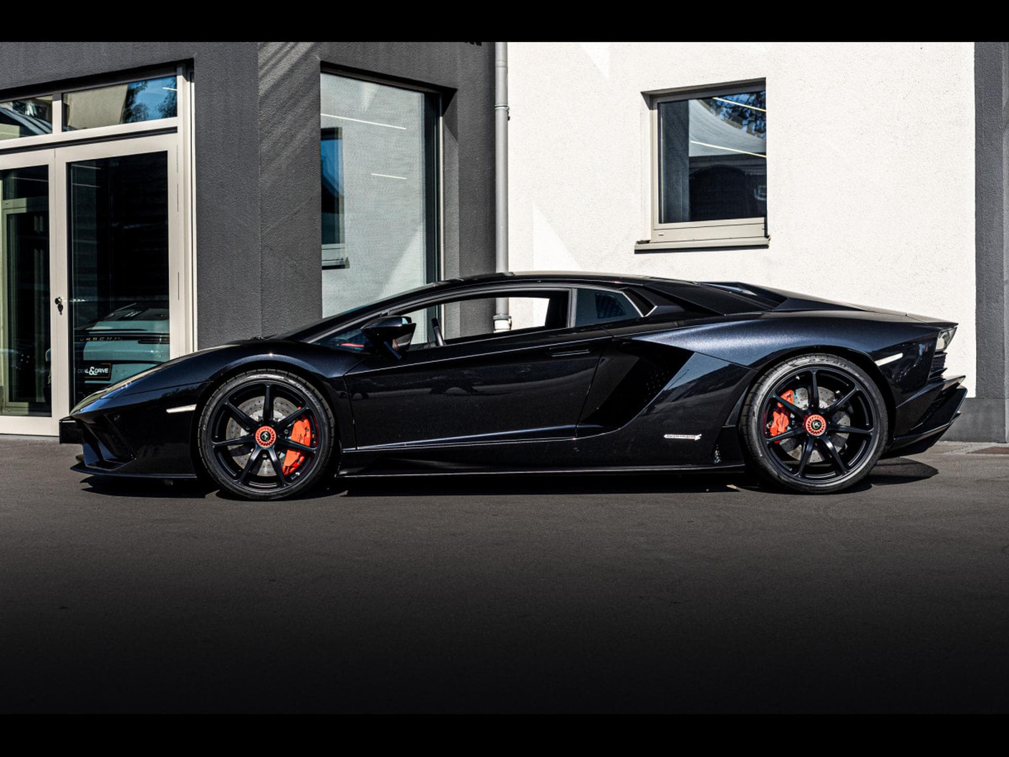 Lamborghini Aventador S COUPE 6.5 V12 (740 CH) - NERO PEGASO - WARRANTY 08/2028 - (2019) - Photo 2