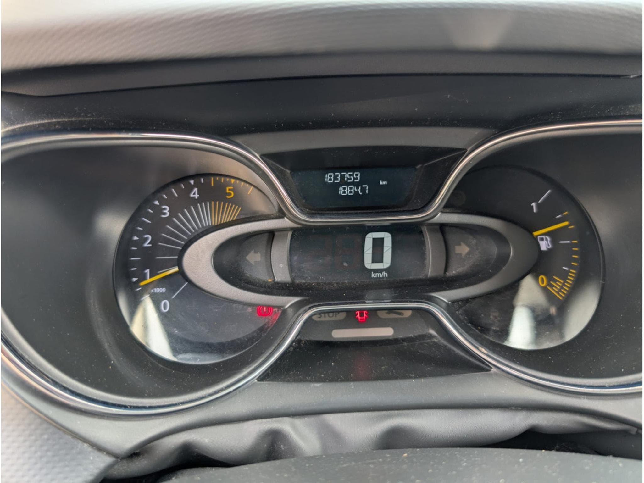 Renault Captur 1.5 DCI 90 ENERGY * GARANTIE 24 MOIS * (2014) - Photo 10