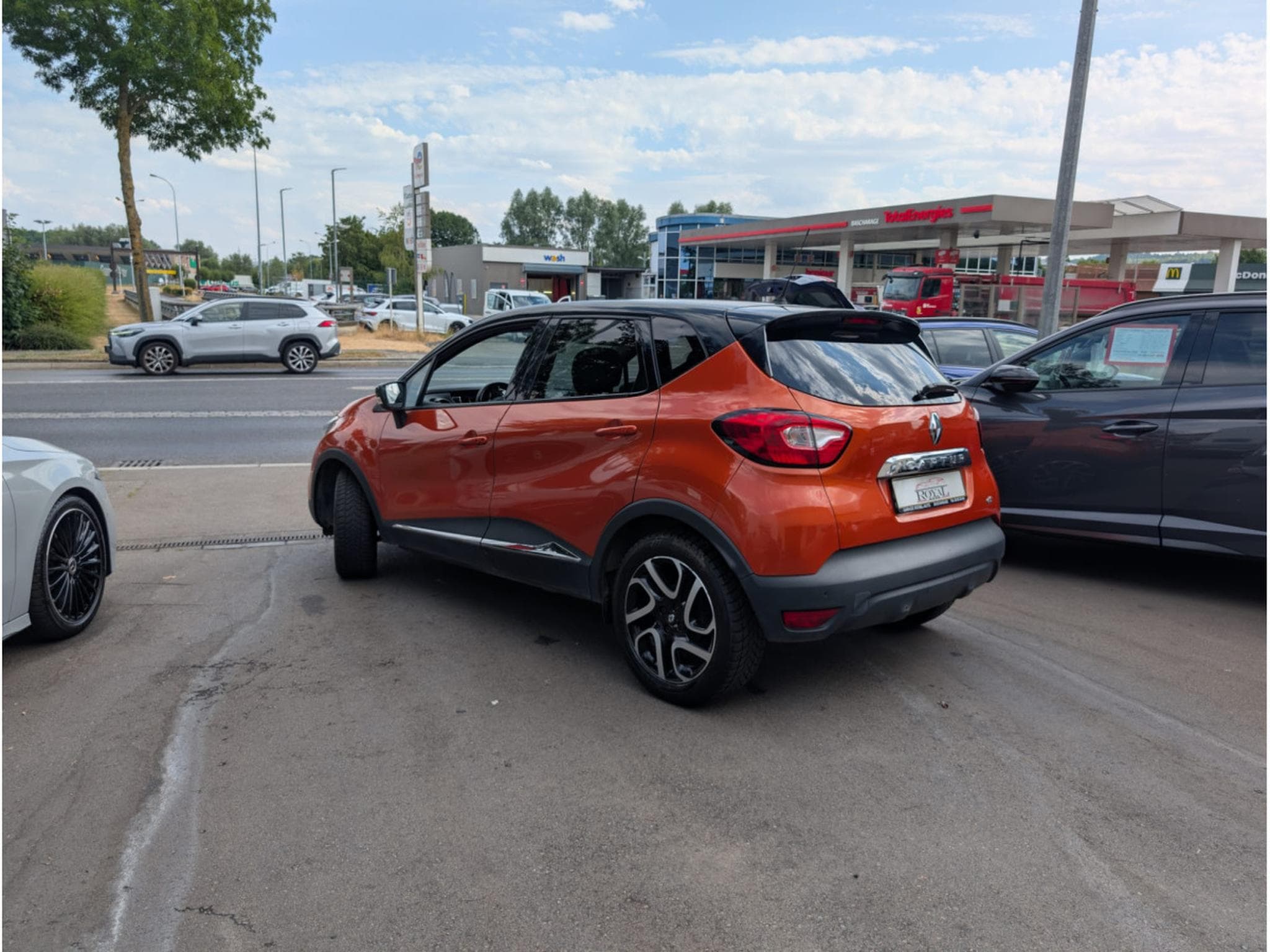 Renault Captur 1.5 DCI 90 ENERGY * GARANTIE 24 MOIS * (2014) - Photo 2