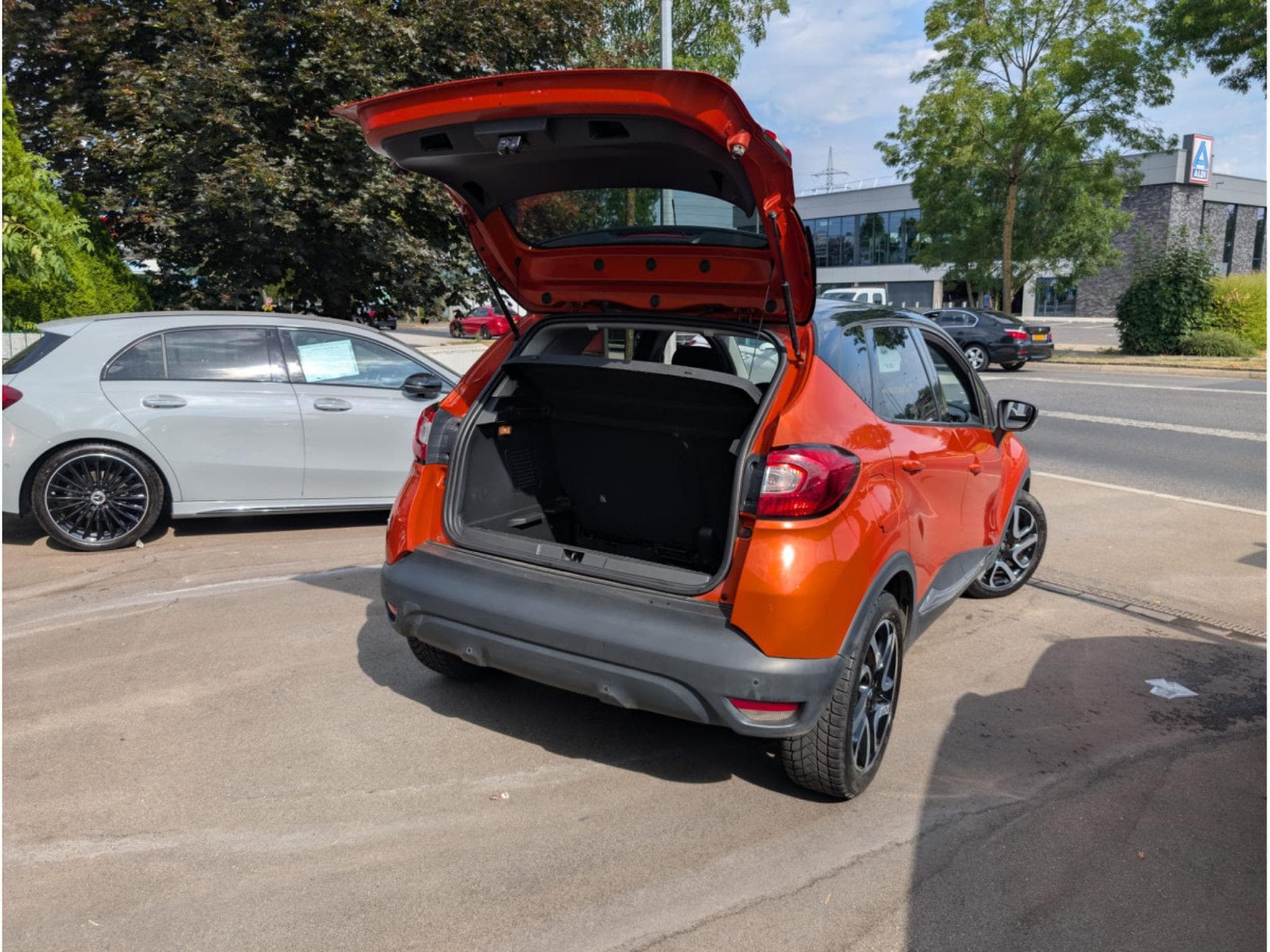 Renault Captur 1.5 DCI 90 ENERGY * GARANTIE 24 MOIS * (2014) - Photo 4