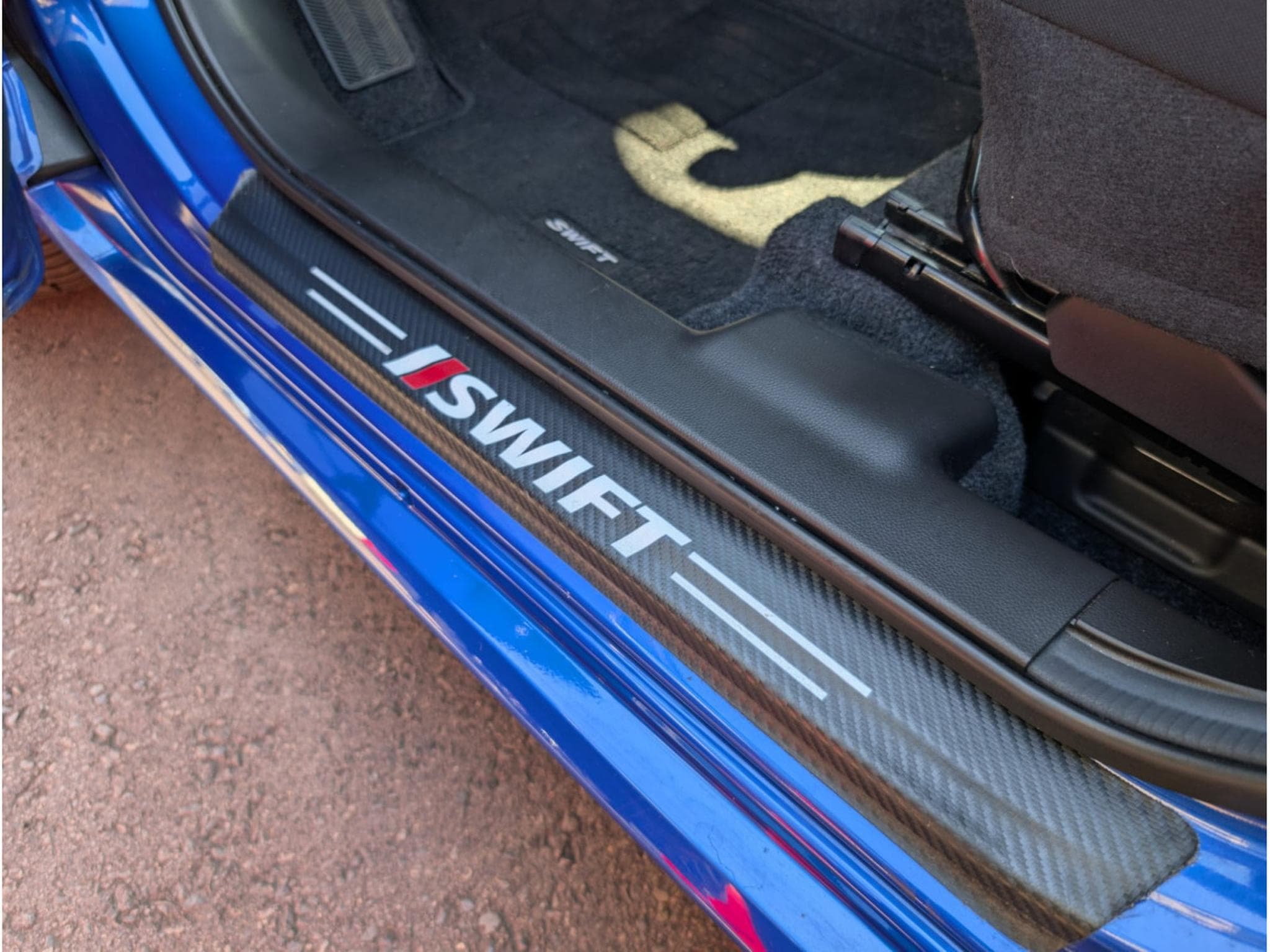 Suzuki Swift 1.2 HYBRID GL+CVT BOITE AUTO *GARANTIE 6 ANS CONSTRUCTEUR* (2025) - Photo 8