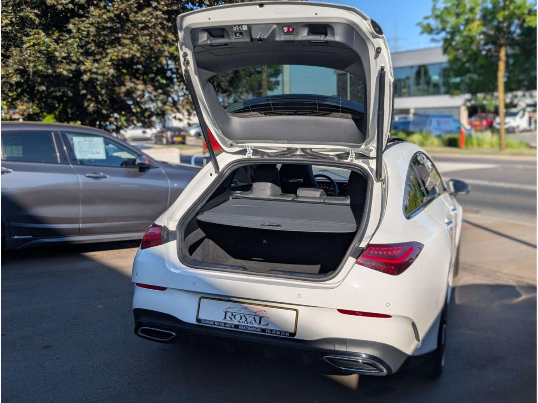 Mercedes CLA 200 Shooting Brake AMG LINE * CAMERA 360 * PANORAMA * 7G-DCT (2025) - Photo 14
