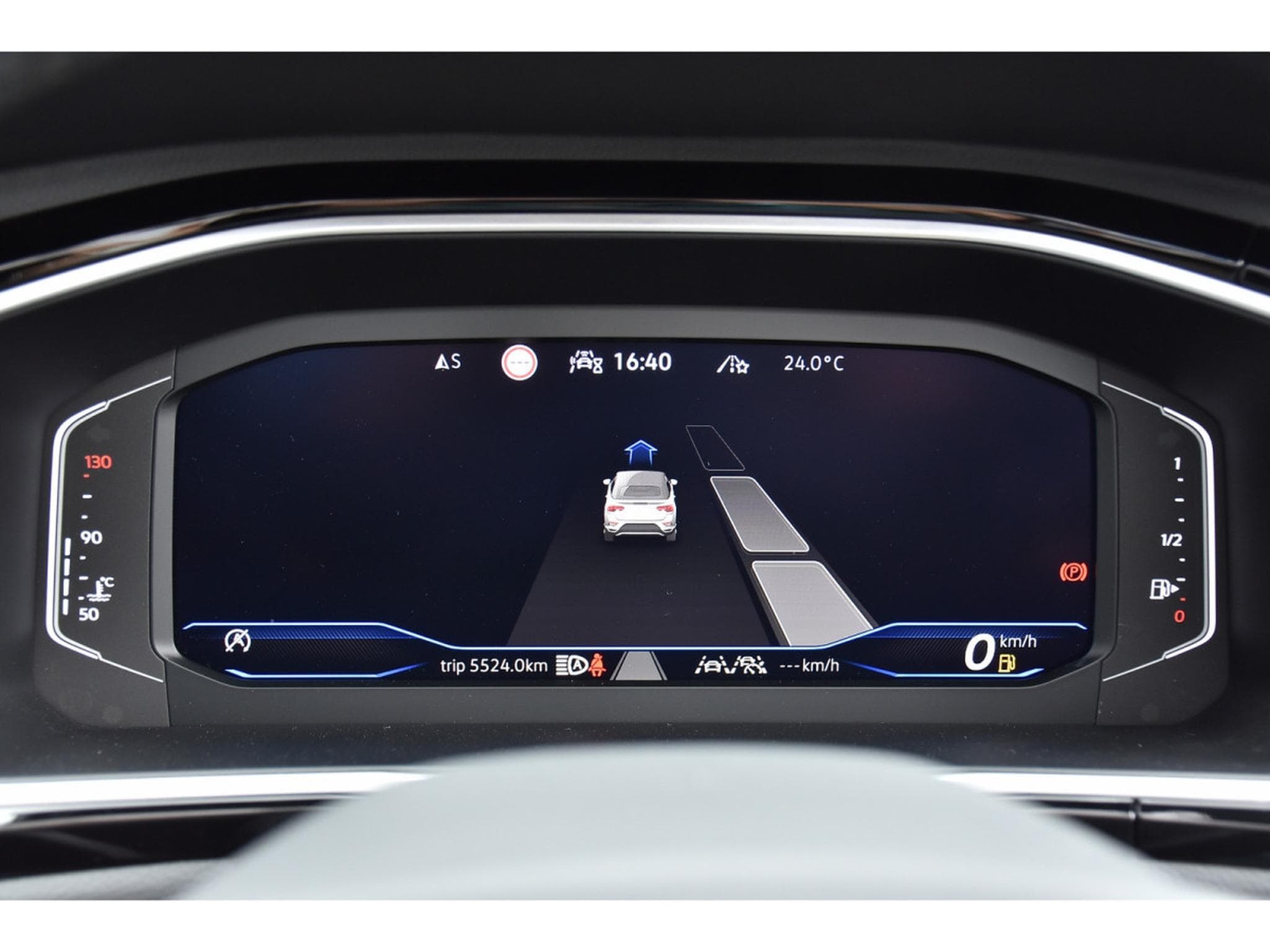 VW T-Roc Cabrio 1.5 TSI R-Line CUIR TRAVEL SIDE CHFF ADD MATRIX CAM (2025) - Photo 18