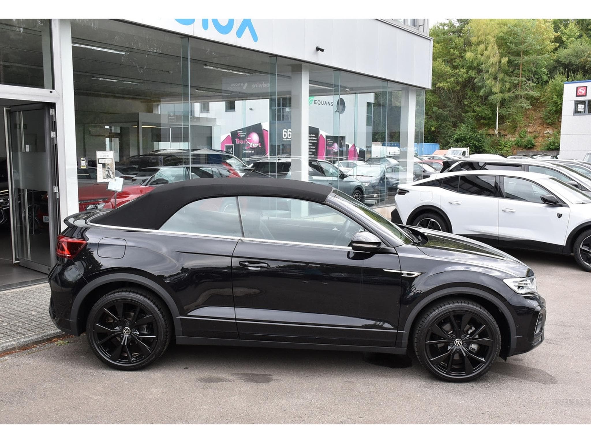 VW T-Roc Cabrio 1.5 TSI R-Line CUIR TRAVEL SIDE CHFF ADD MATRIX CAM (2025) - Photo 4
