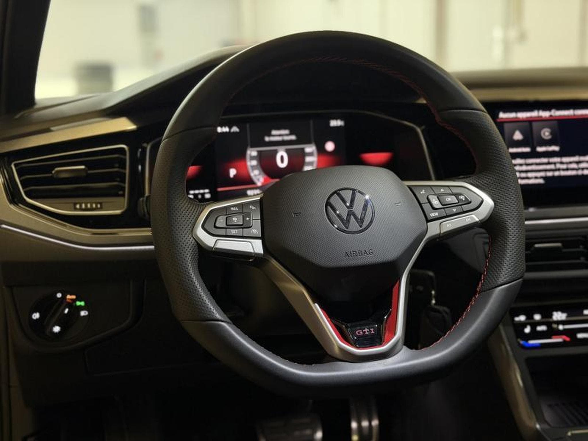 VW Polo GTI 2.0 TSI 207 DSG (2025) - Photo 10
