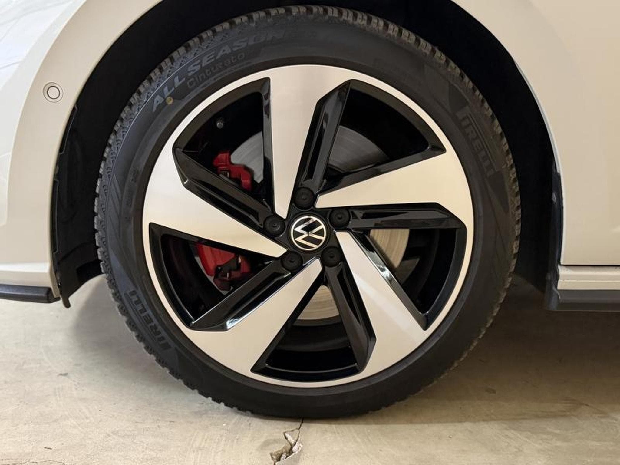 VW Polo GTI 2.0 TSI 207 DSG (2025) - Photo 4