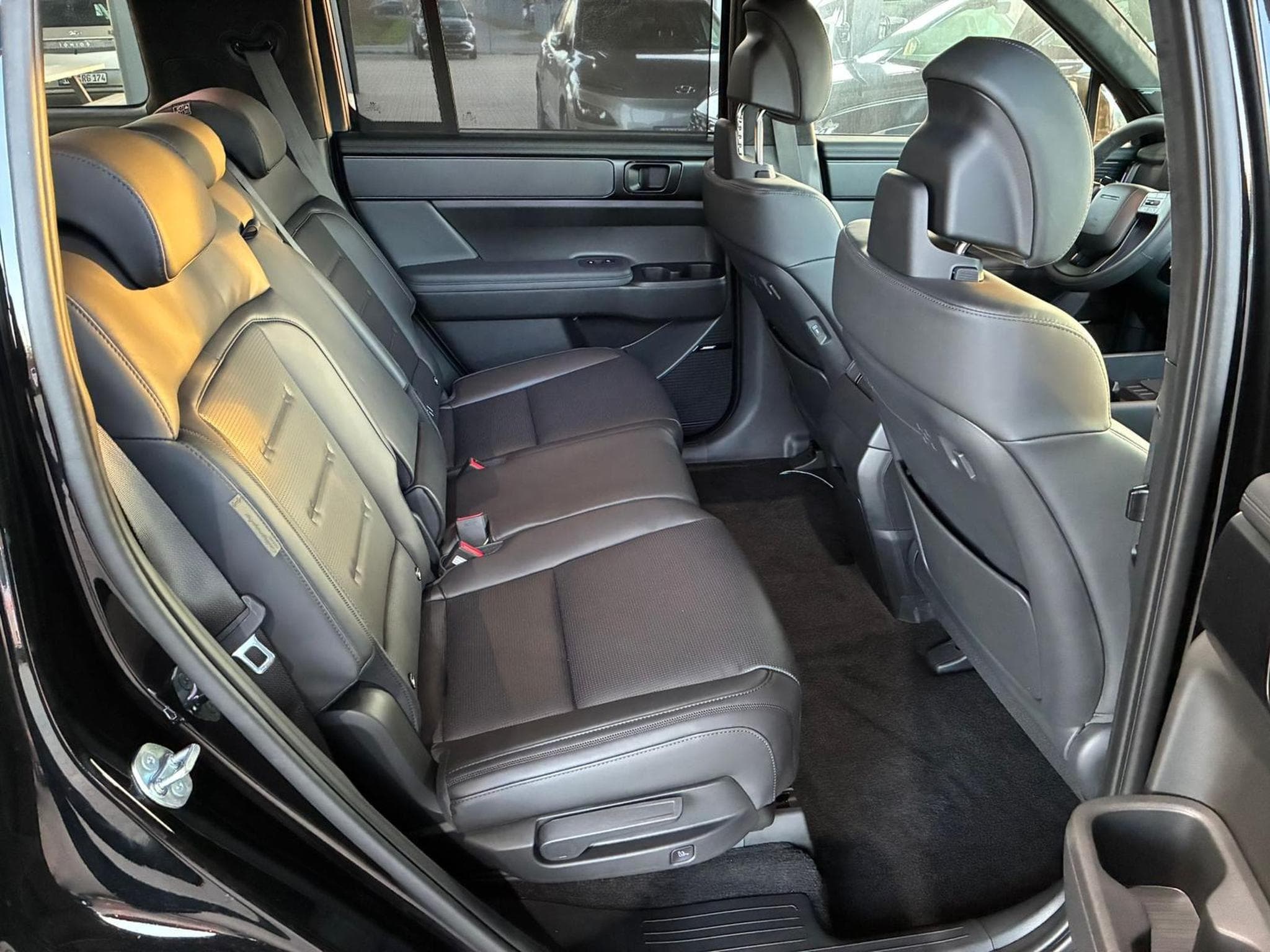Hyundai Santa Fe Black Line (2026) - Photo 12