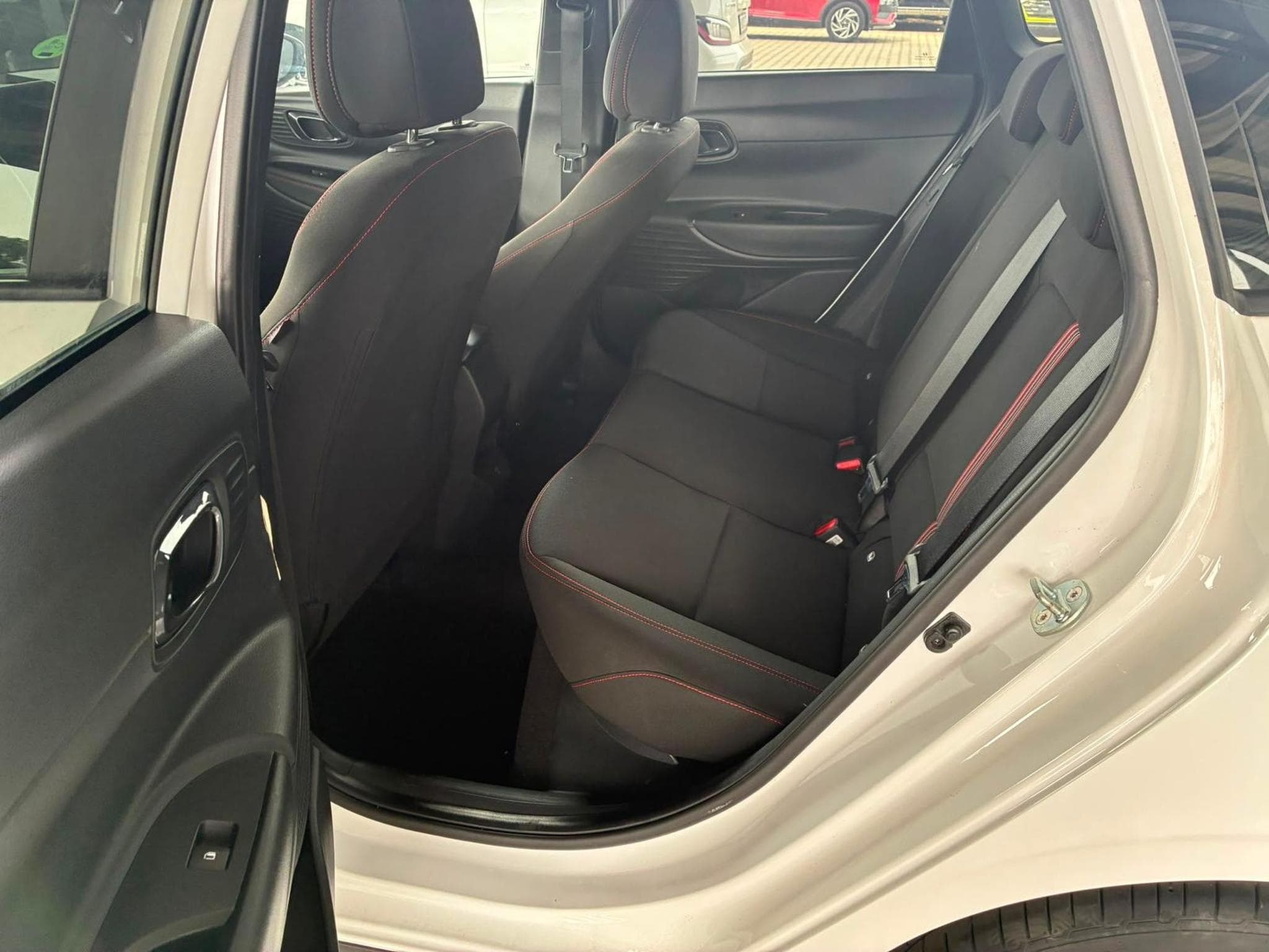Hyundai i20 N-Line (2025) - Photo 6