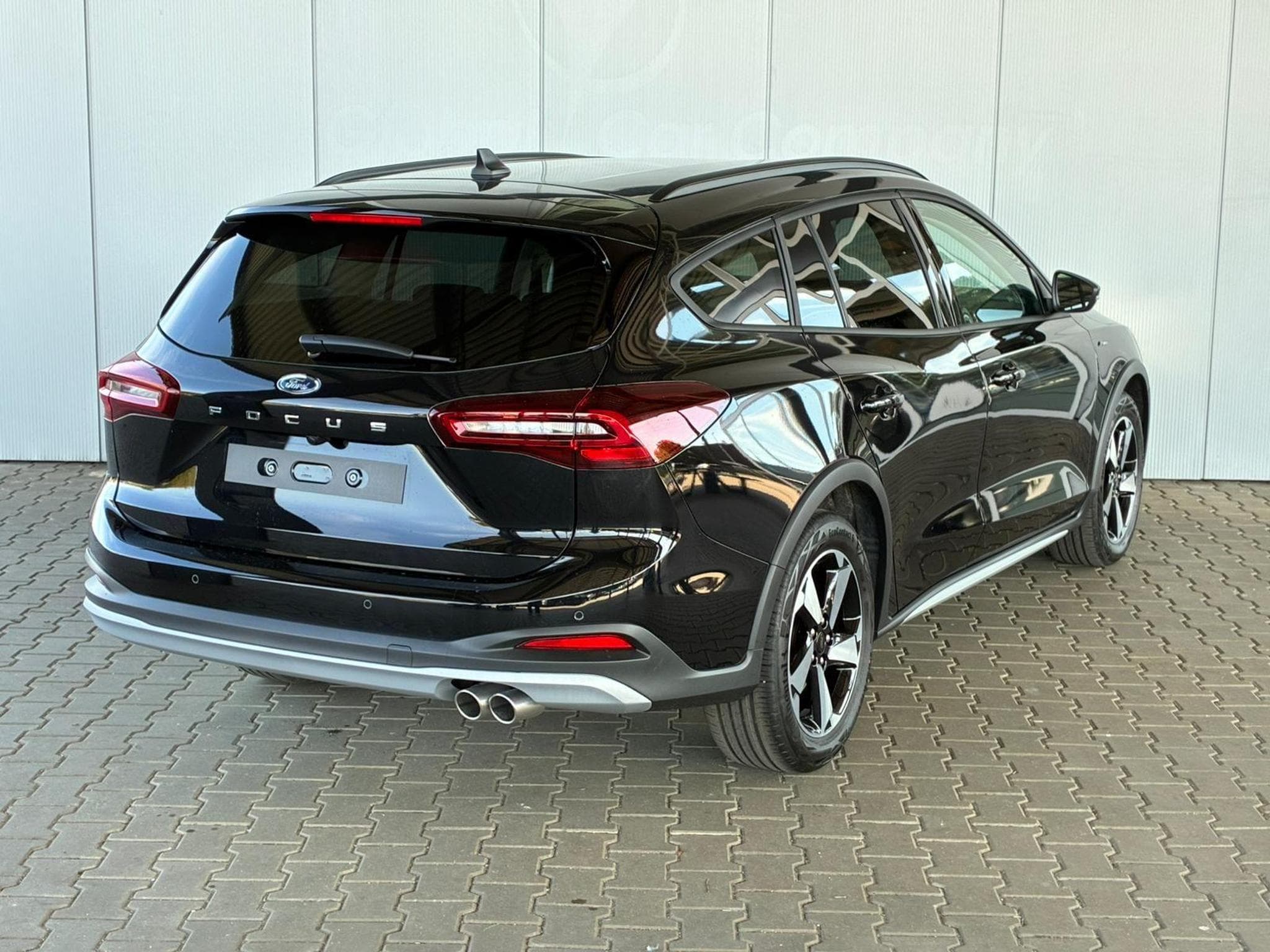 Ford Focus Active X Turnier (2025) - Photo 3