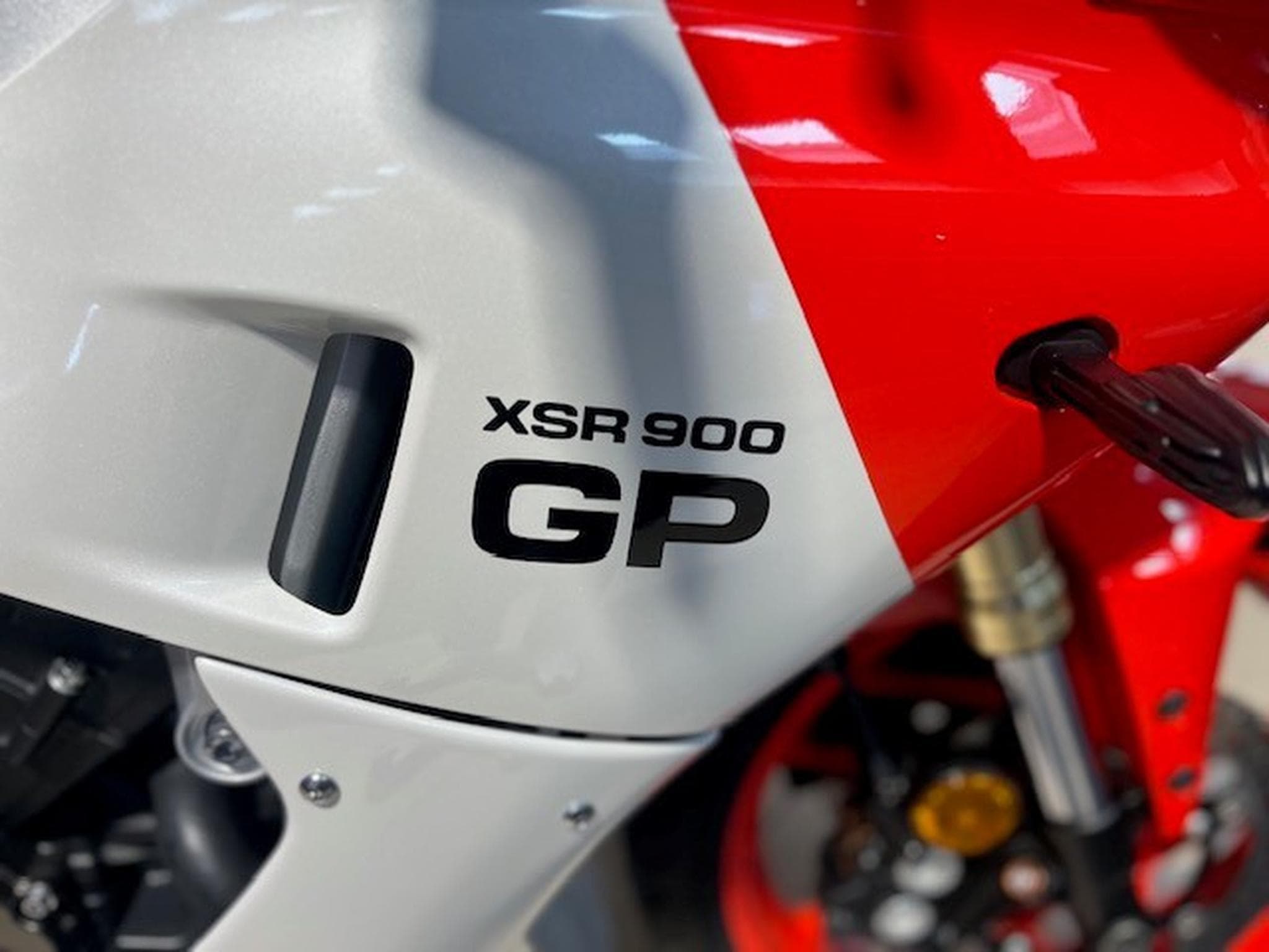 Yamaha XSR GP (2026) - Foto 12