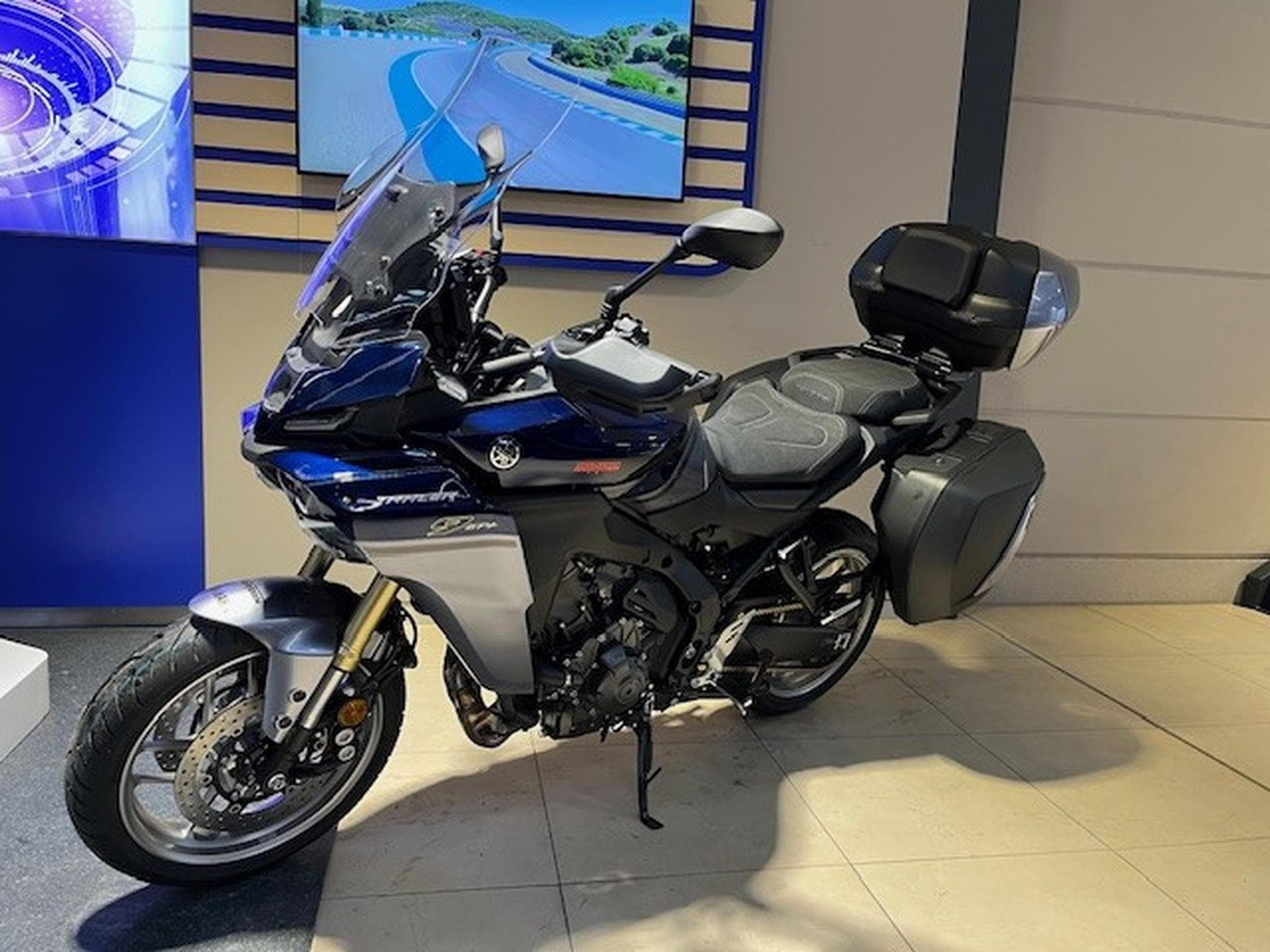Yamaha Tracer 9 GT GT + Y-AMT (2025) - Foto 1